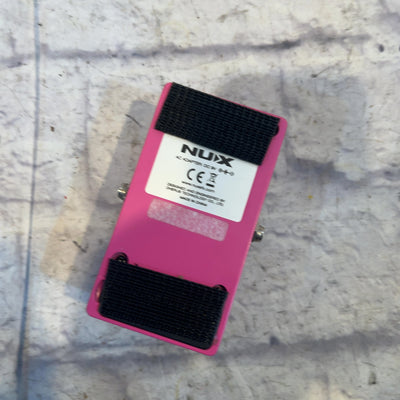 NuX Analog Delay Pedal