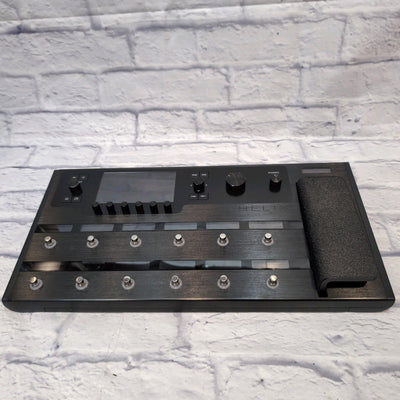Line 6 Helix Floor - Tour Grade Guitar Multi-Effects Floor Processor
