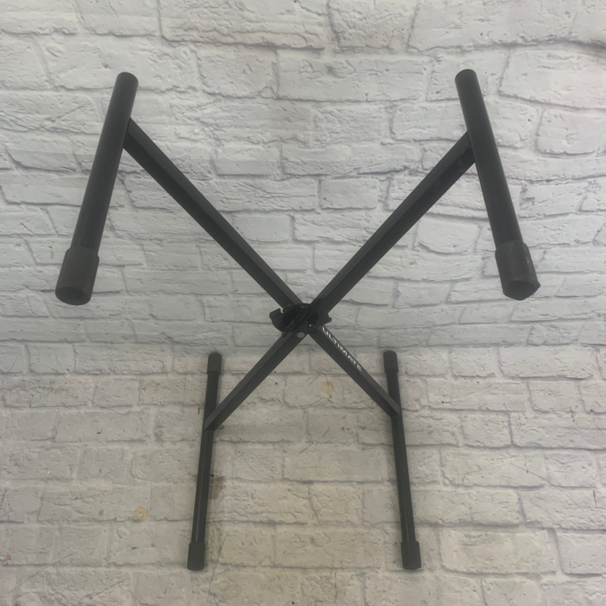 Unknown Ultimate Keyboard Stand