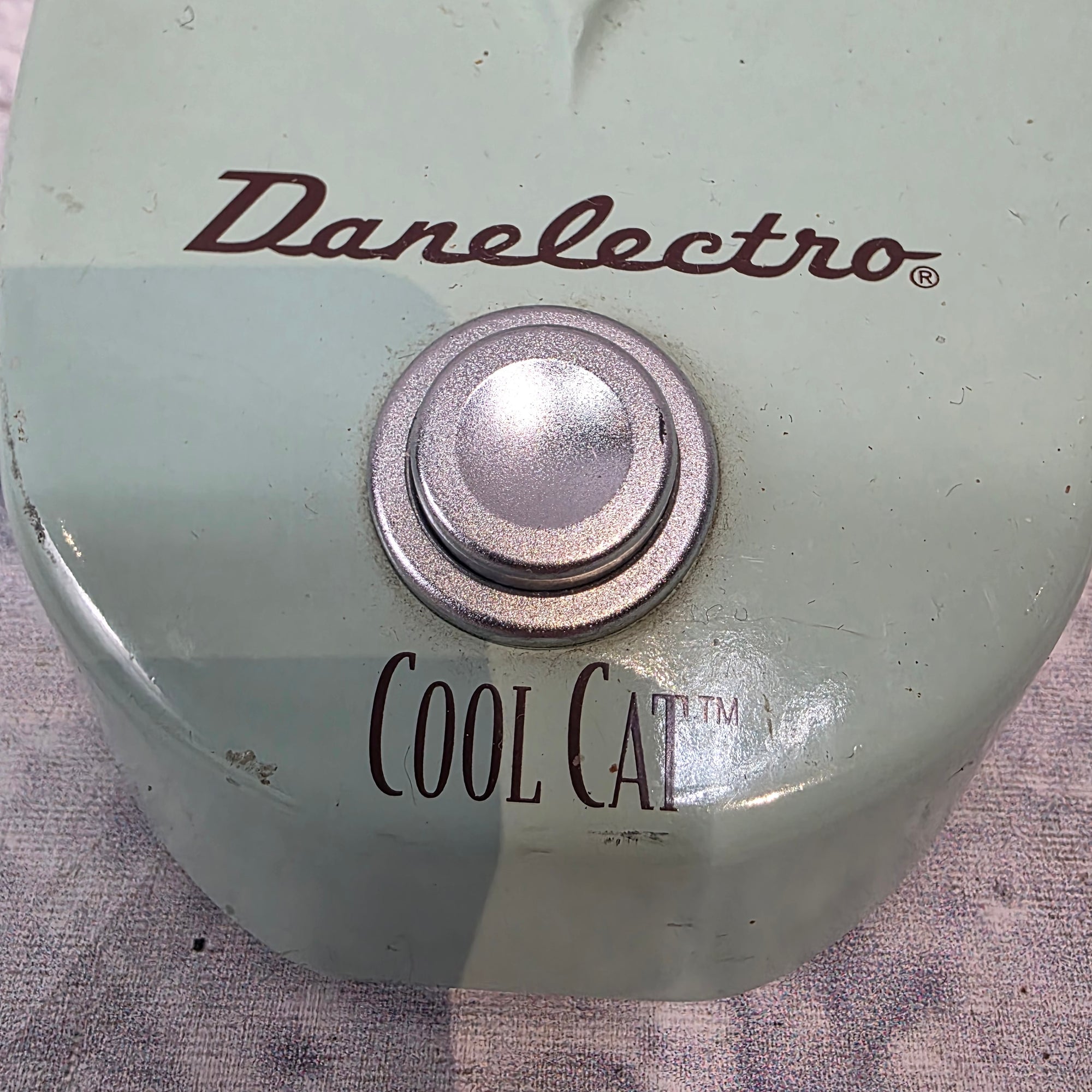 Danelectro Cool Cat 2000s Chorus Pedal