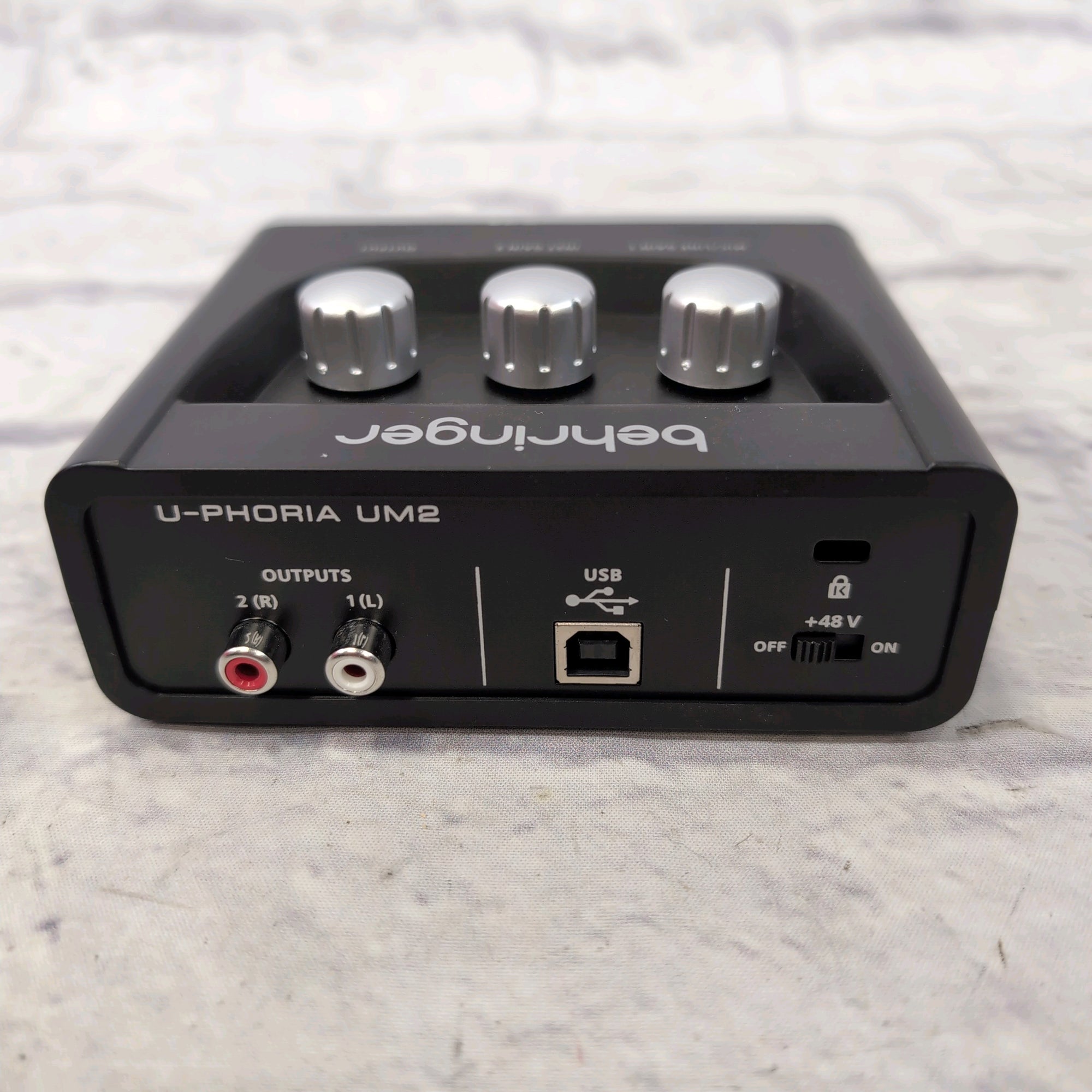 Behringer UM2 U-Phoria USB Interface