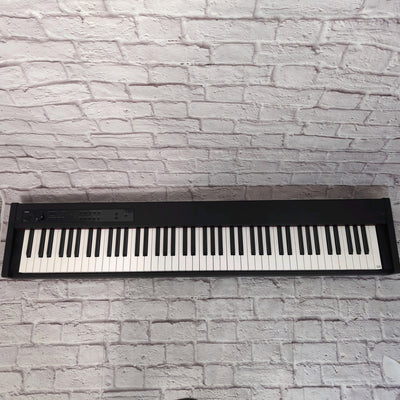 Korg D1 Slimline 88-Key Digital Stage Piano - Black w/ Sustain Pedal
