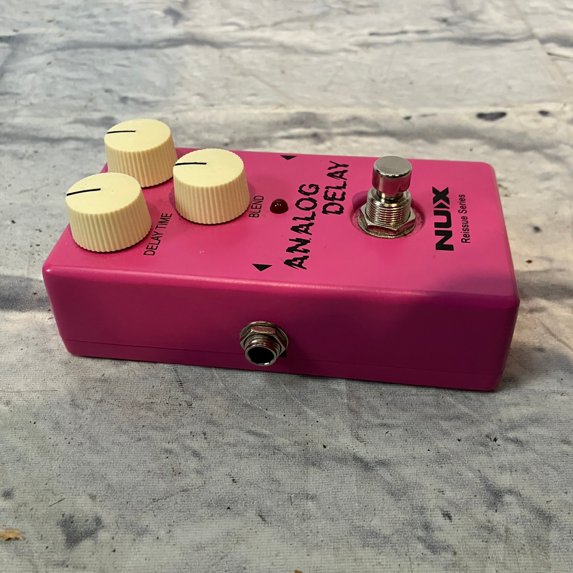 NuX Analog Delay Pedal - Evolution Music