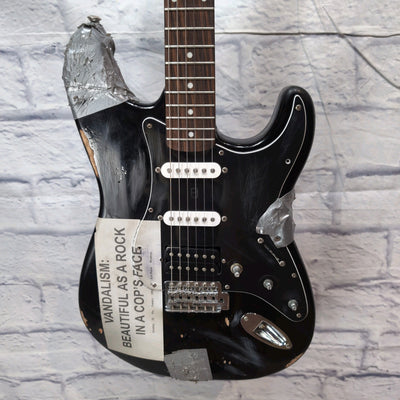 Squier Affinity Stratocaster Black Vandalism Strat Electric Guitar