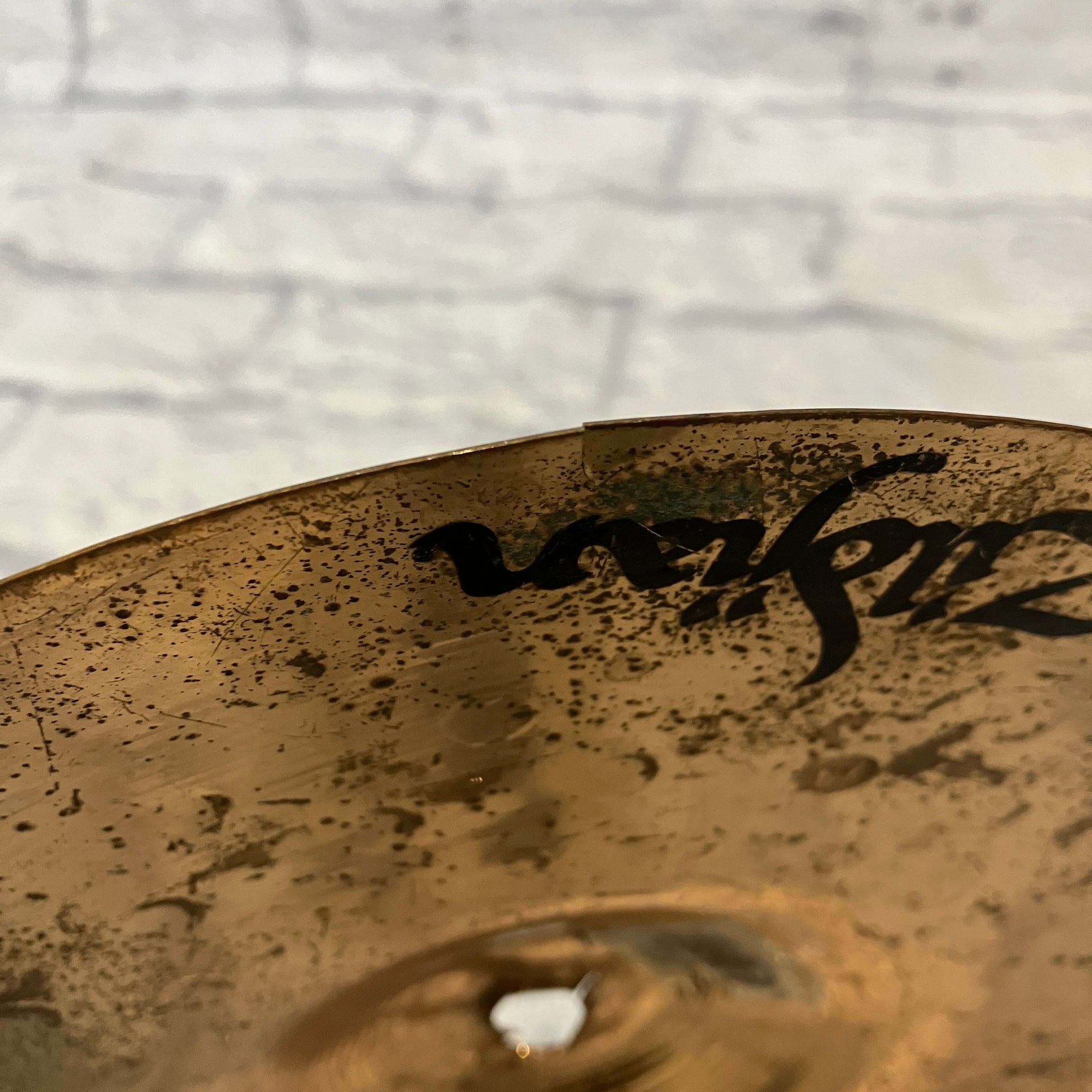 Zildjian ZBT Splash 10" Splash Cymbal - Cracked Bell