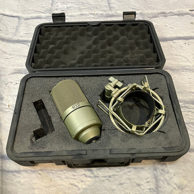 MXL 990 Large Diaphragm Condenser Microphone