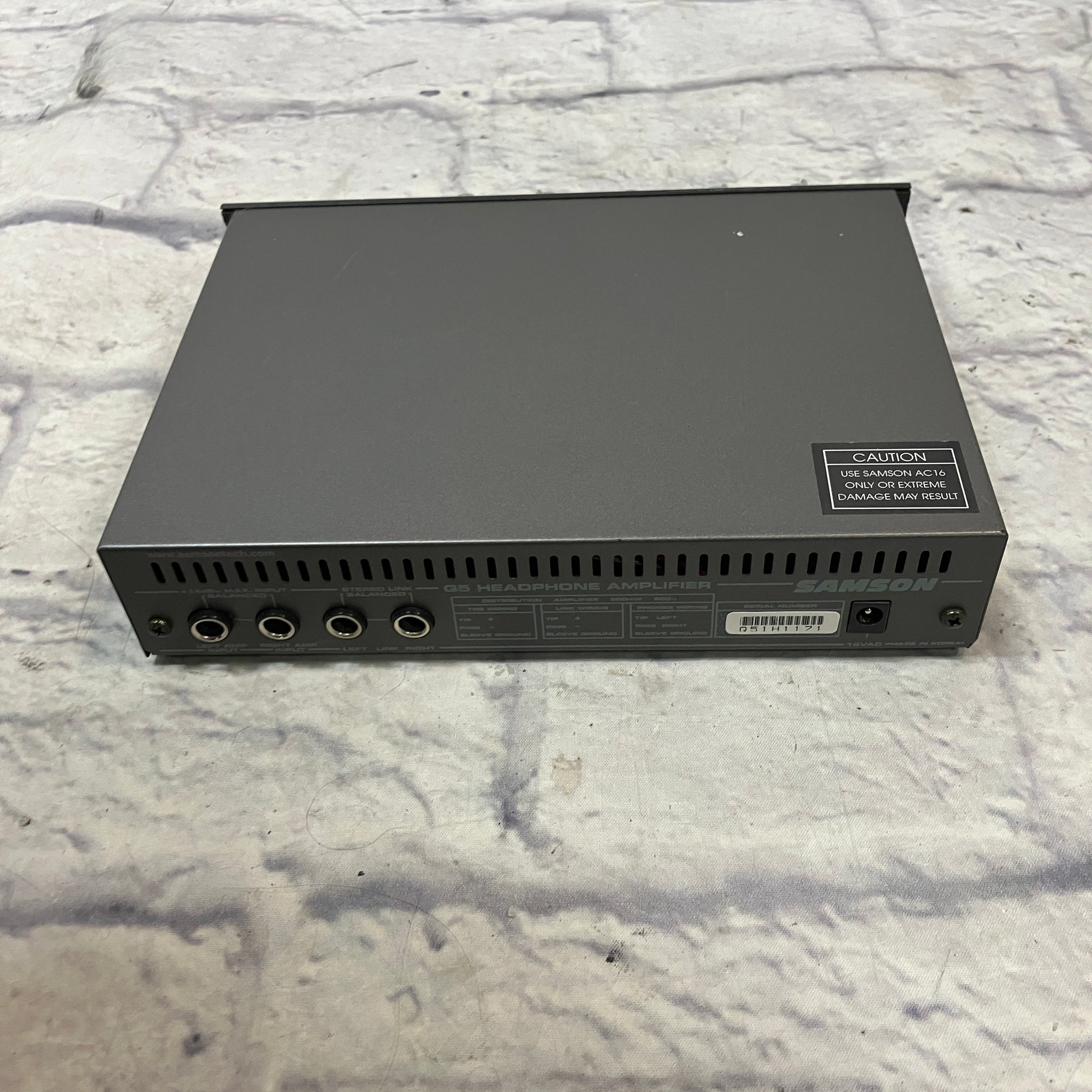 Samson Q5 Headphone Amp