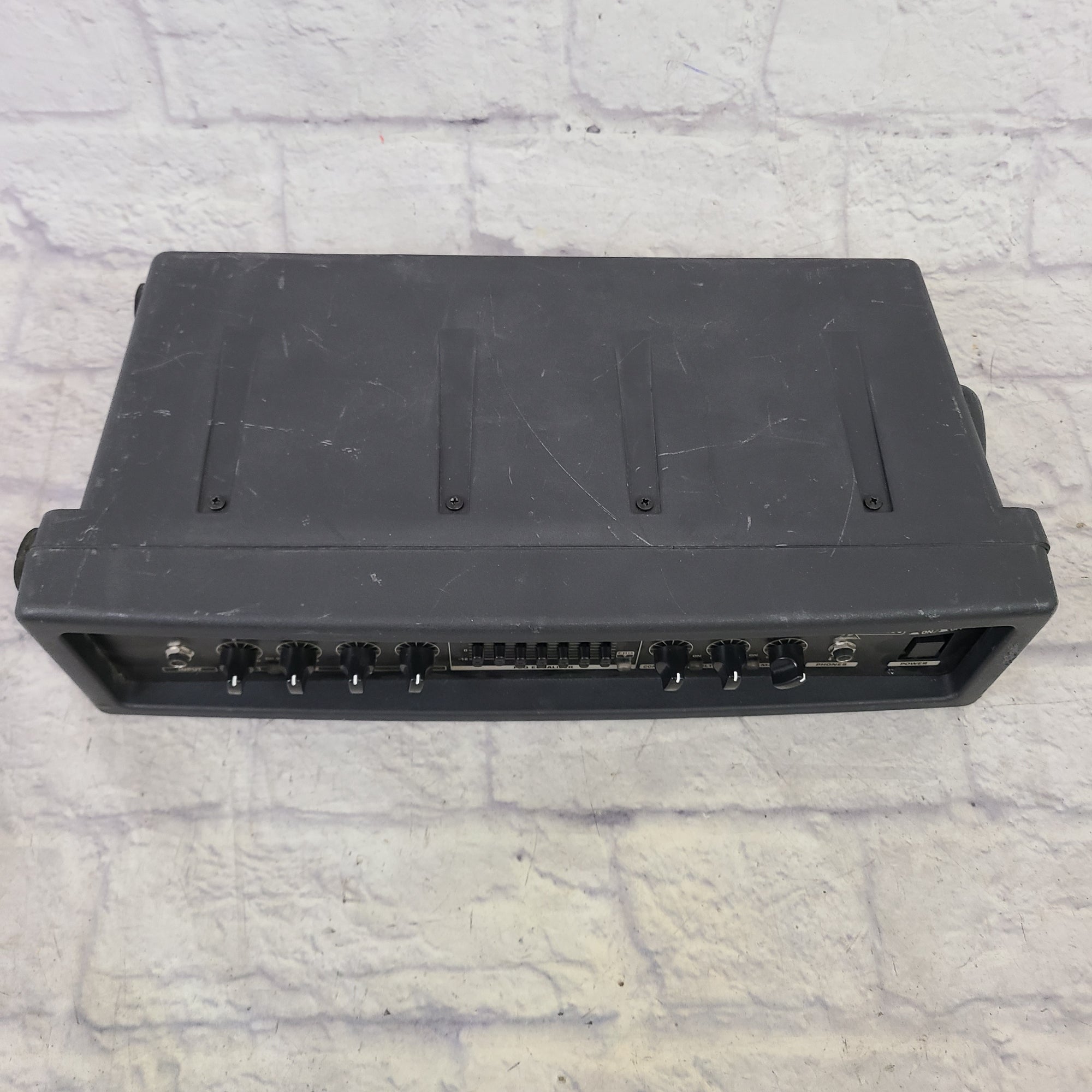 Behringer Ultrabass BXR1800H Bass Head