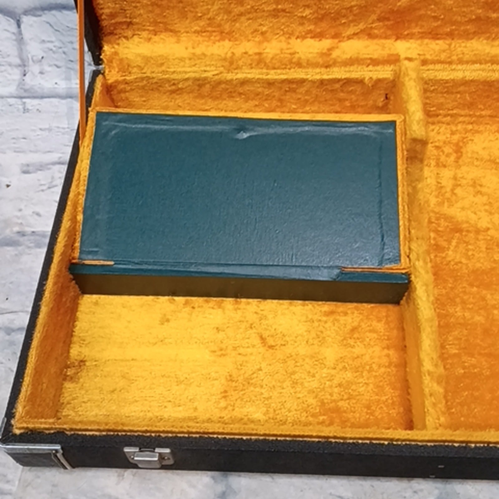 Unknown Vintage 70s MIJ Electric Guitar Case - Yellow Interior Hard Case