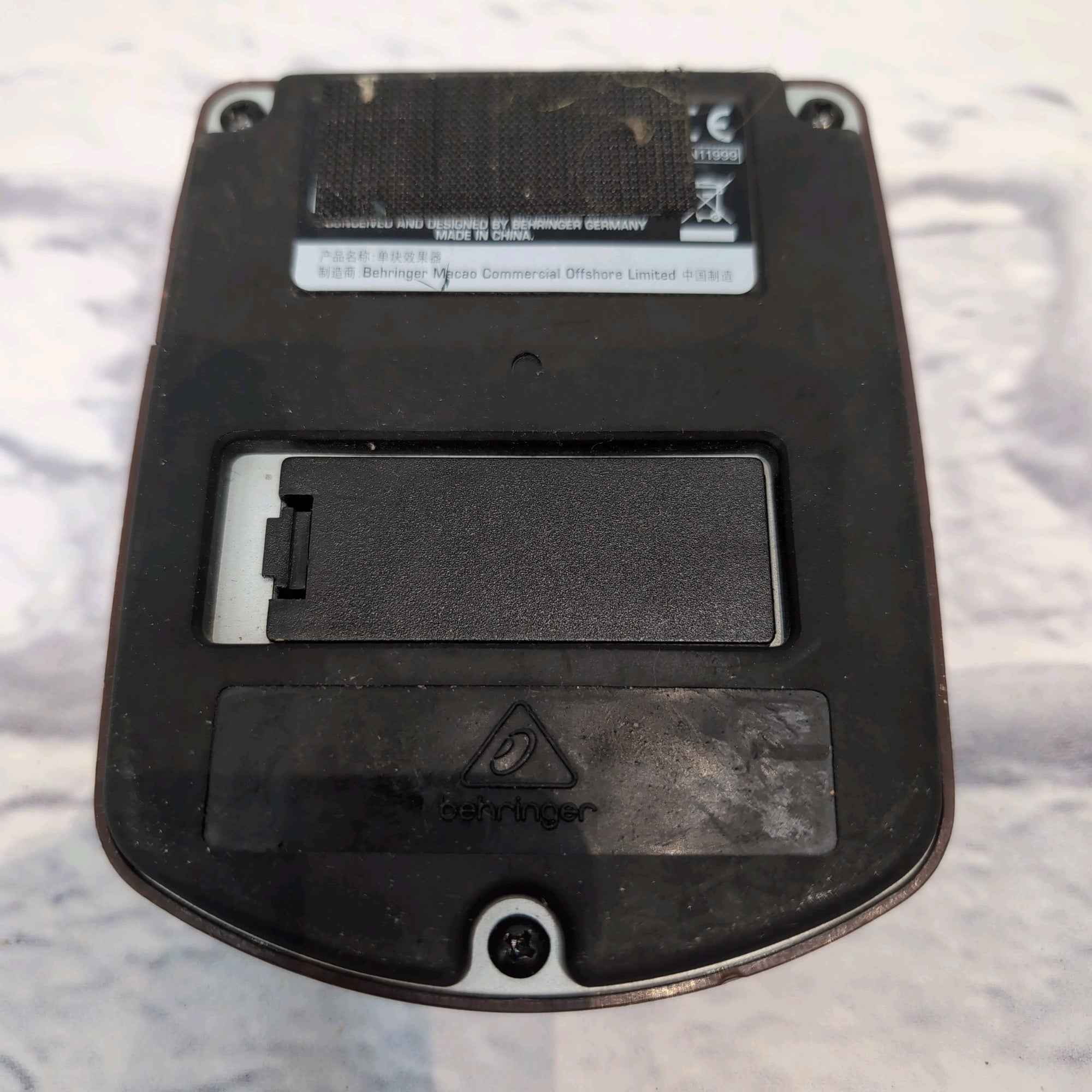 Behringer V-Tone Acoustic ADI21 Acoustic DI Pedal