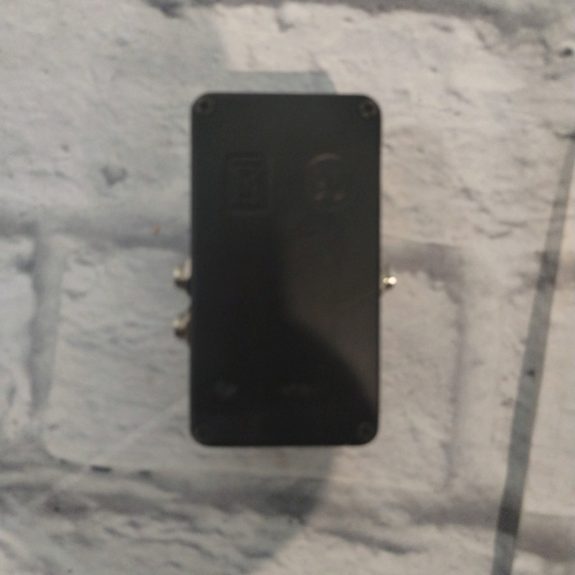 Electro-Harmonix Oceans 11 Reverb Pedal