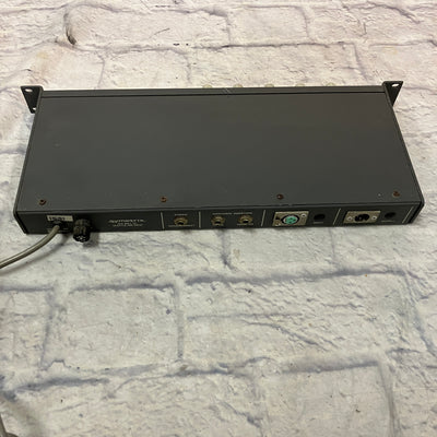Symetrix CL-100 Rack Compressor