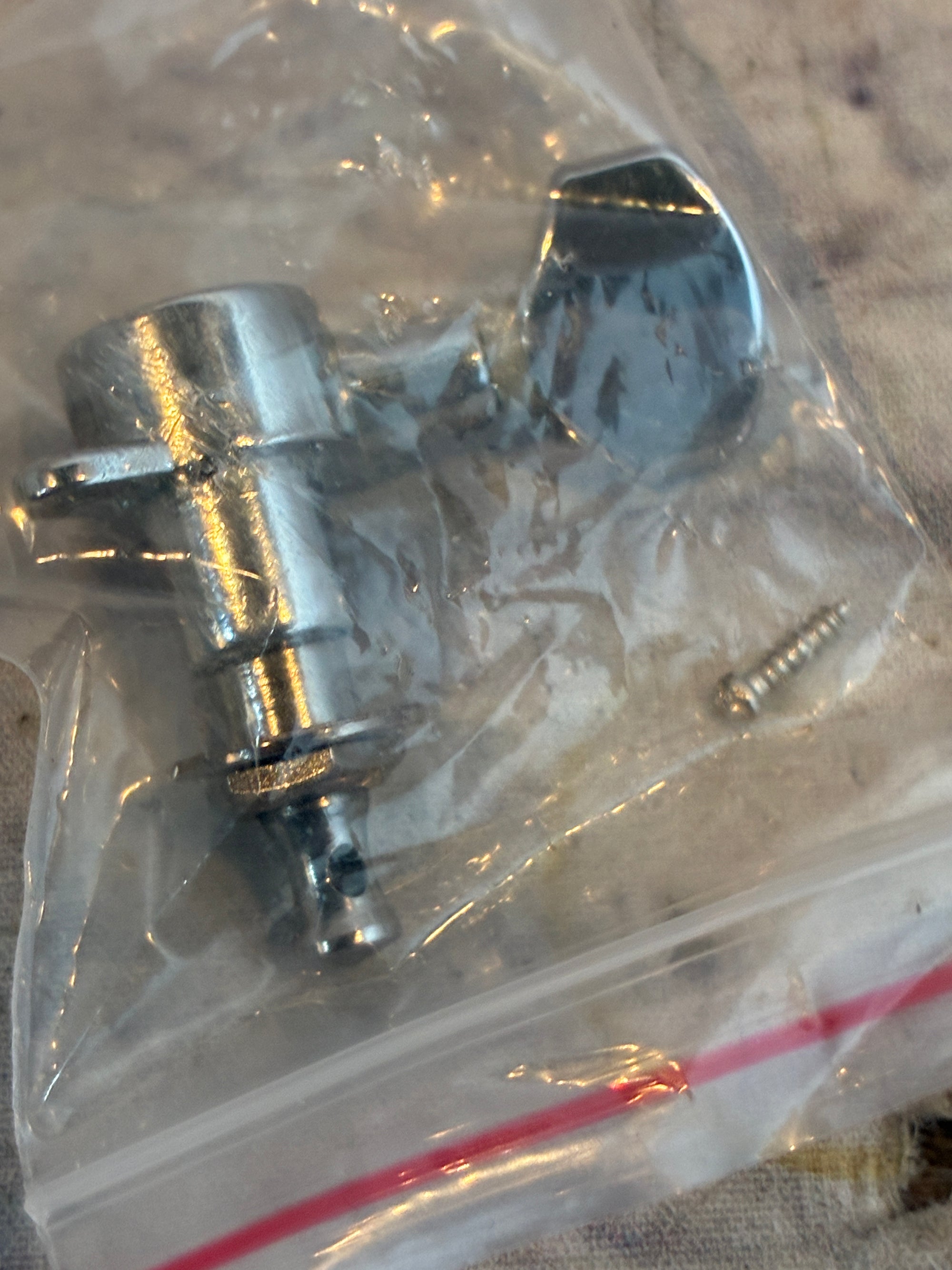 Unknown 3x3 Tuning Machine Set