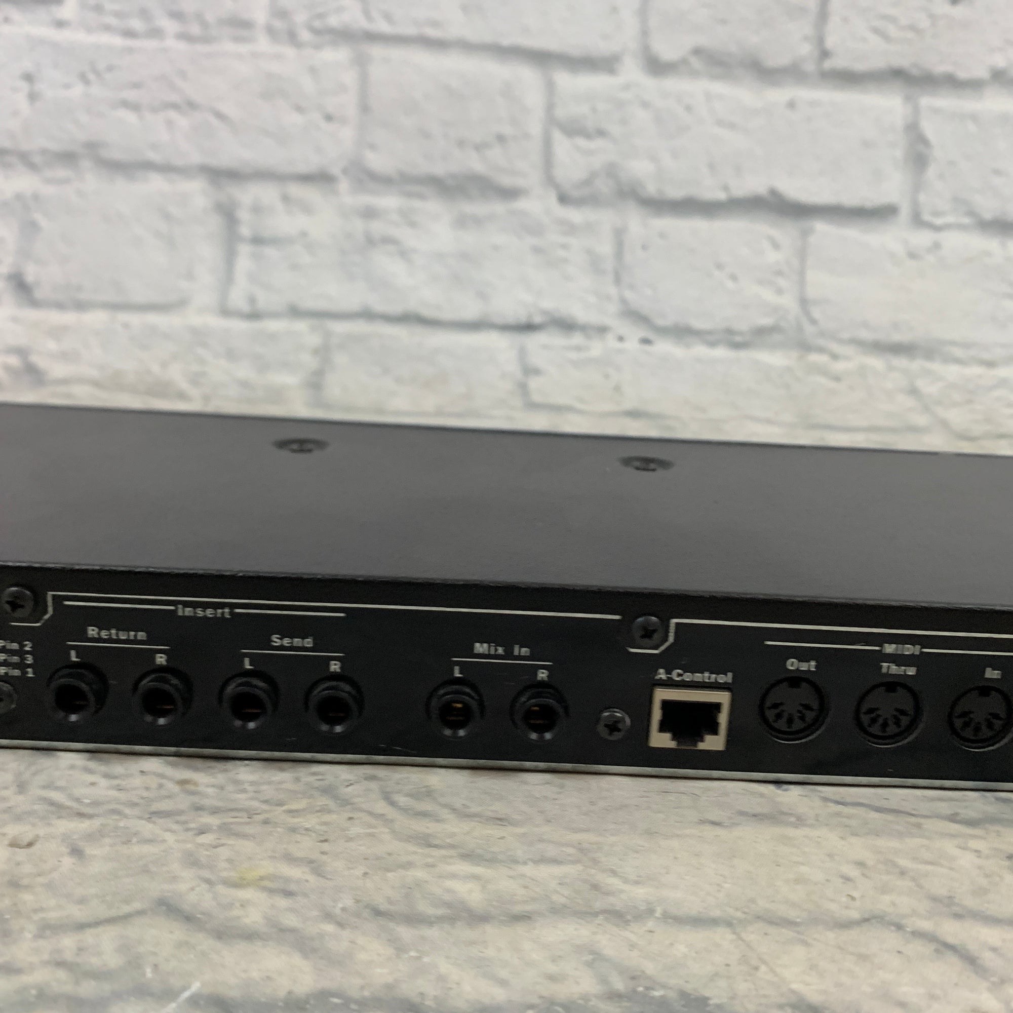 Aviom A-16R Personal Mixer Rack Unit with Power Supply