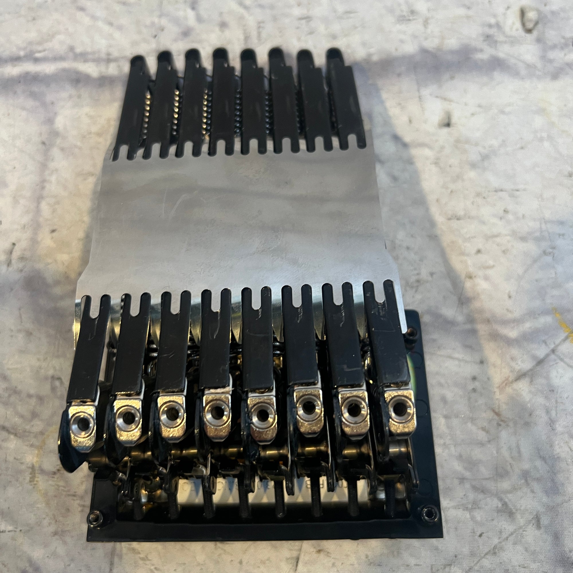 Evertune F8 8-String Abidextrous Electric Guitar Bridge