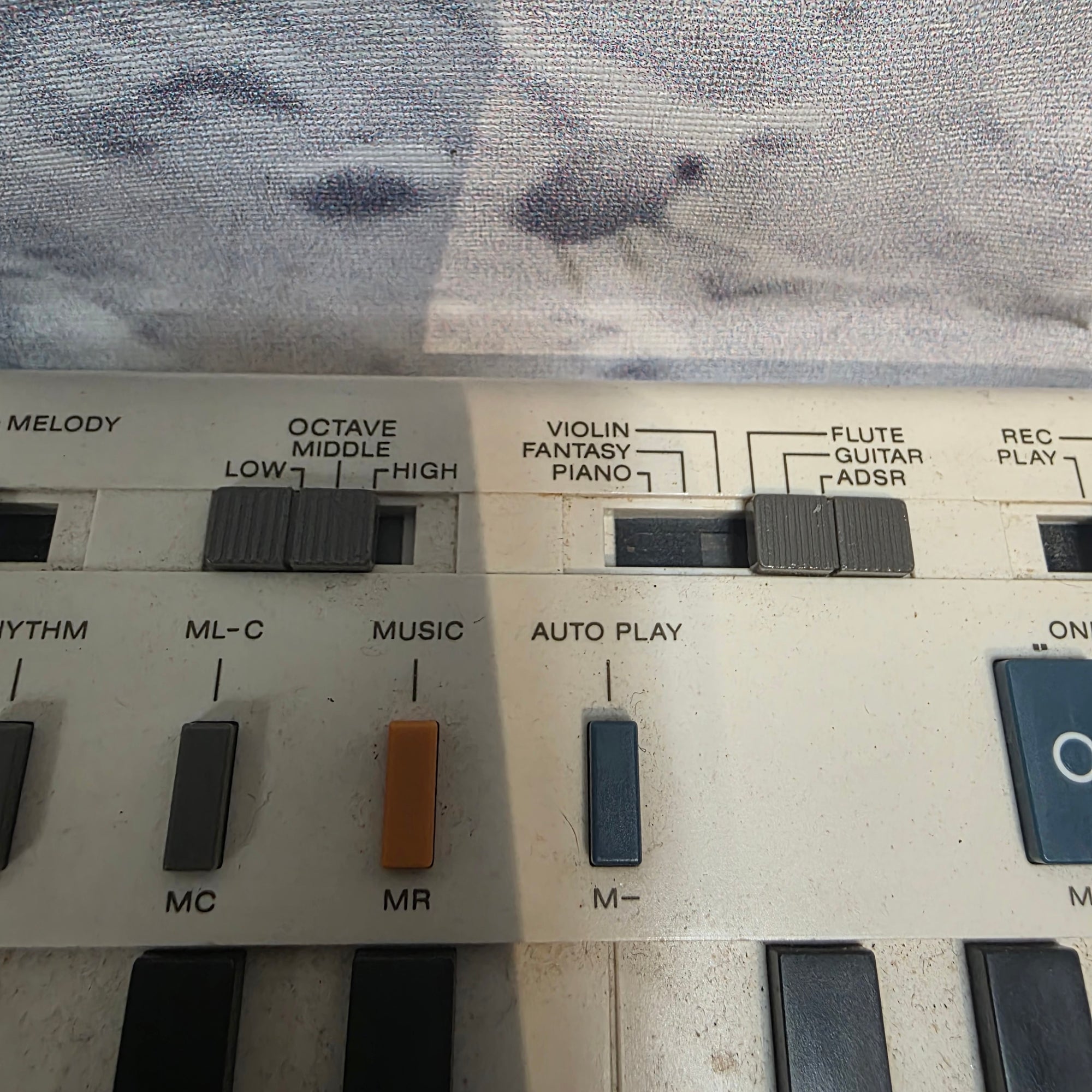 Casio VL-Tone VL-1 Digital Synth