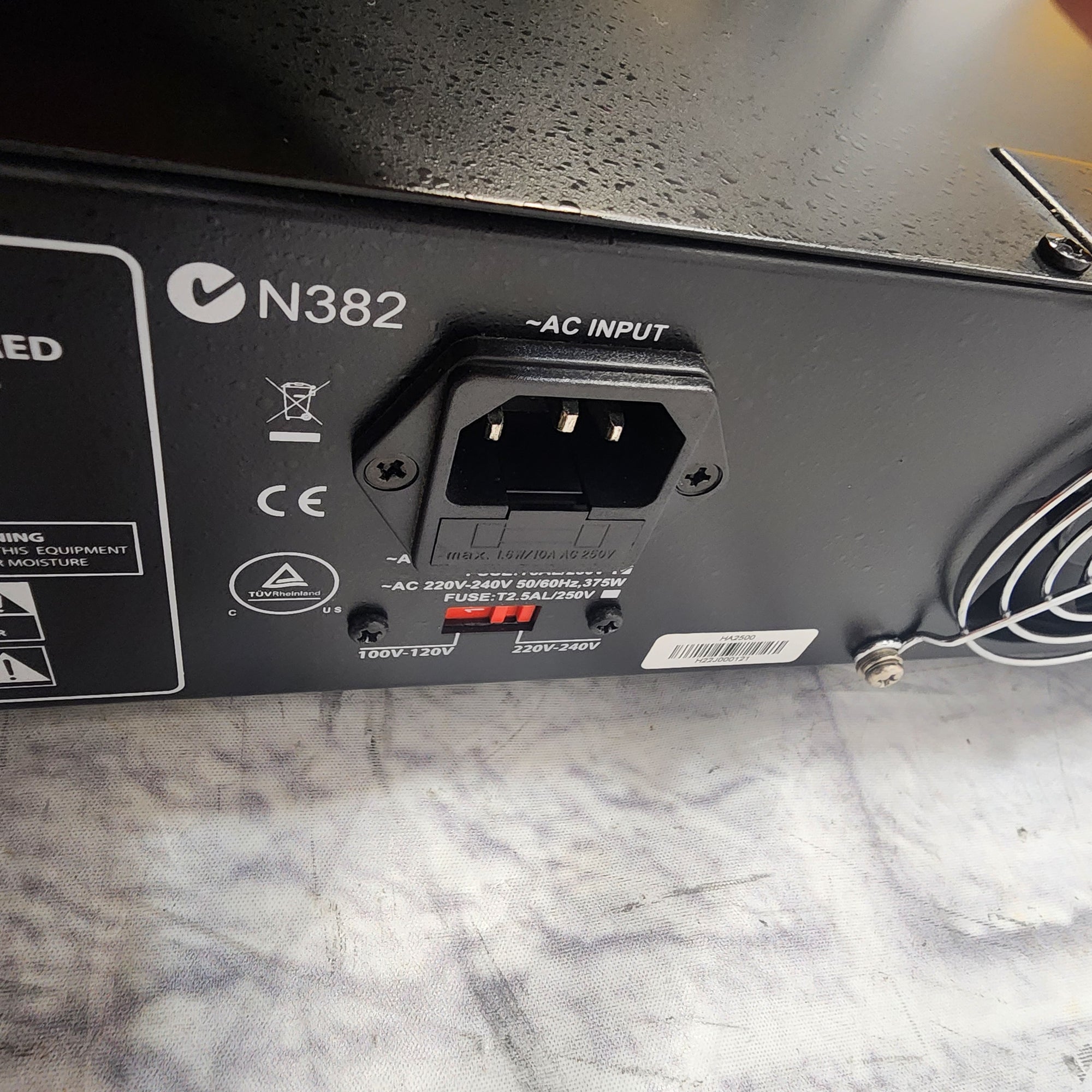 Hartke HA2500 Bass Head Amplifier