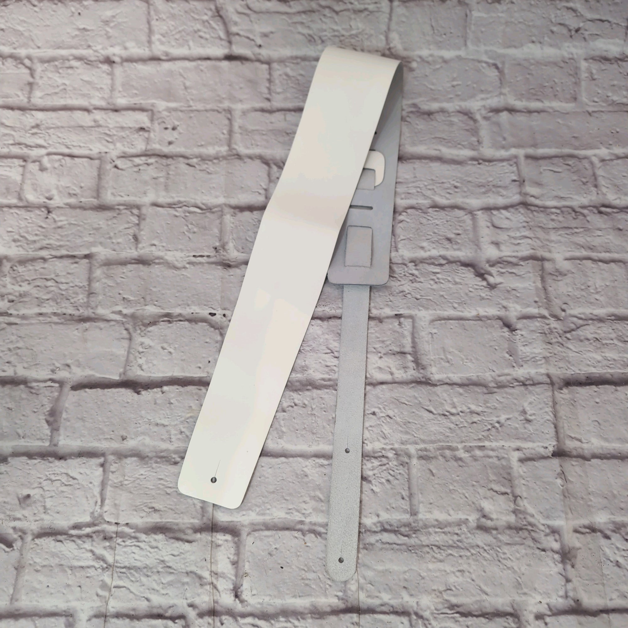 3.5" Wide White Guitar Strap