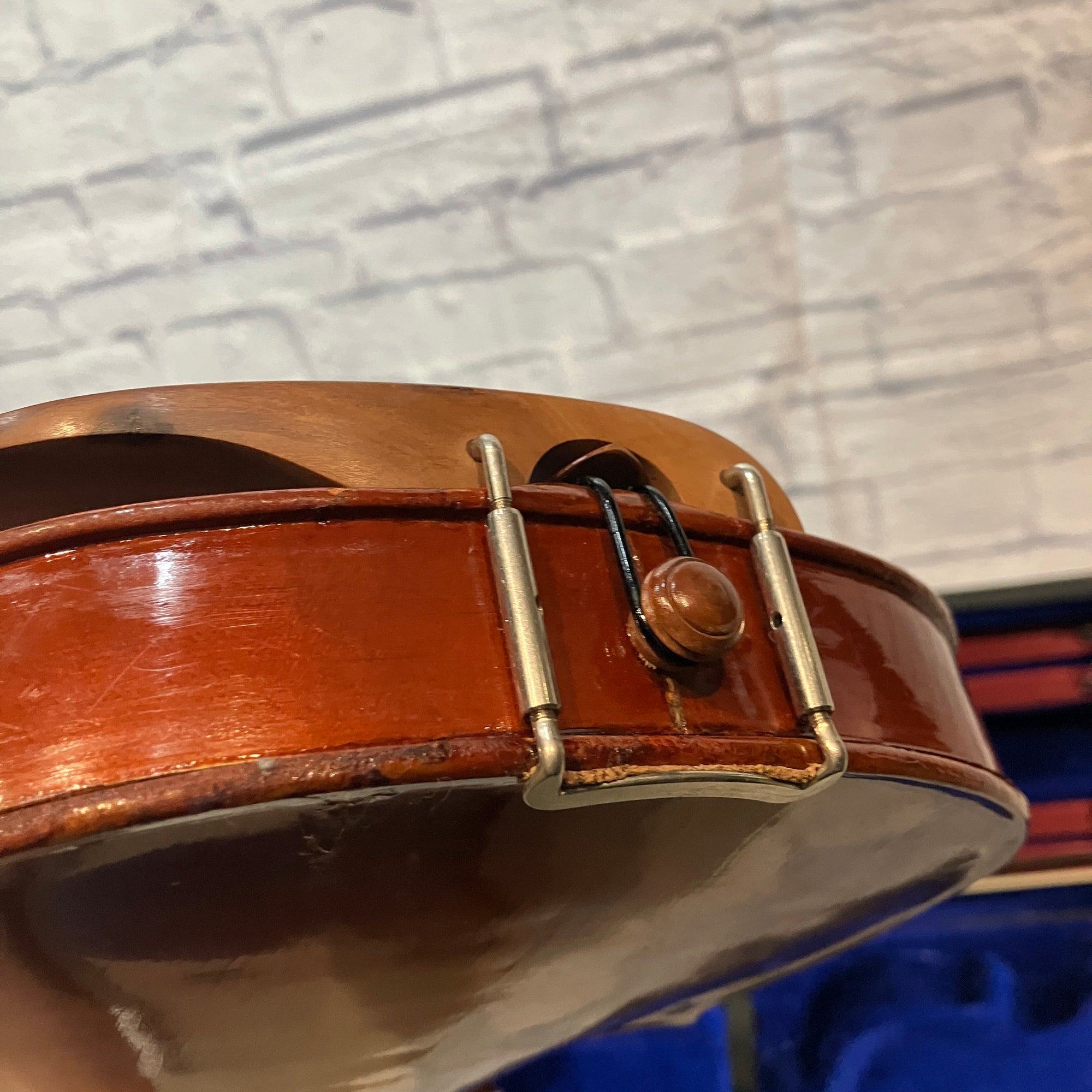 Unknown Beginner 4/4 Full Size Violin w/ Case and Bow
