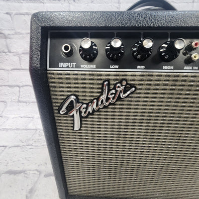 Fender Frontman 15B Bass Combo Amp