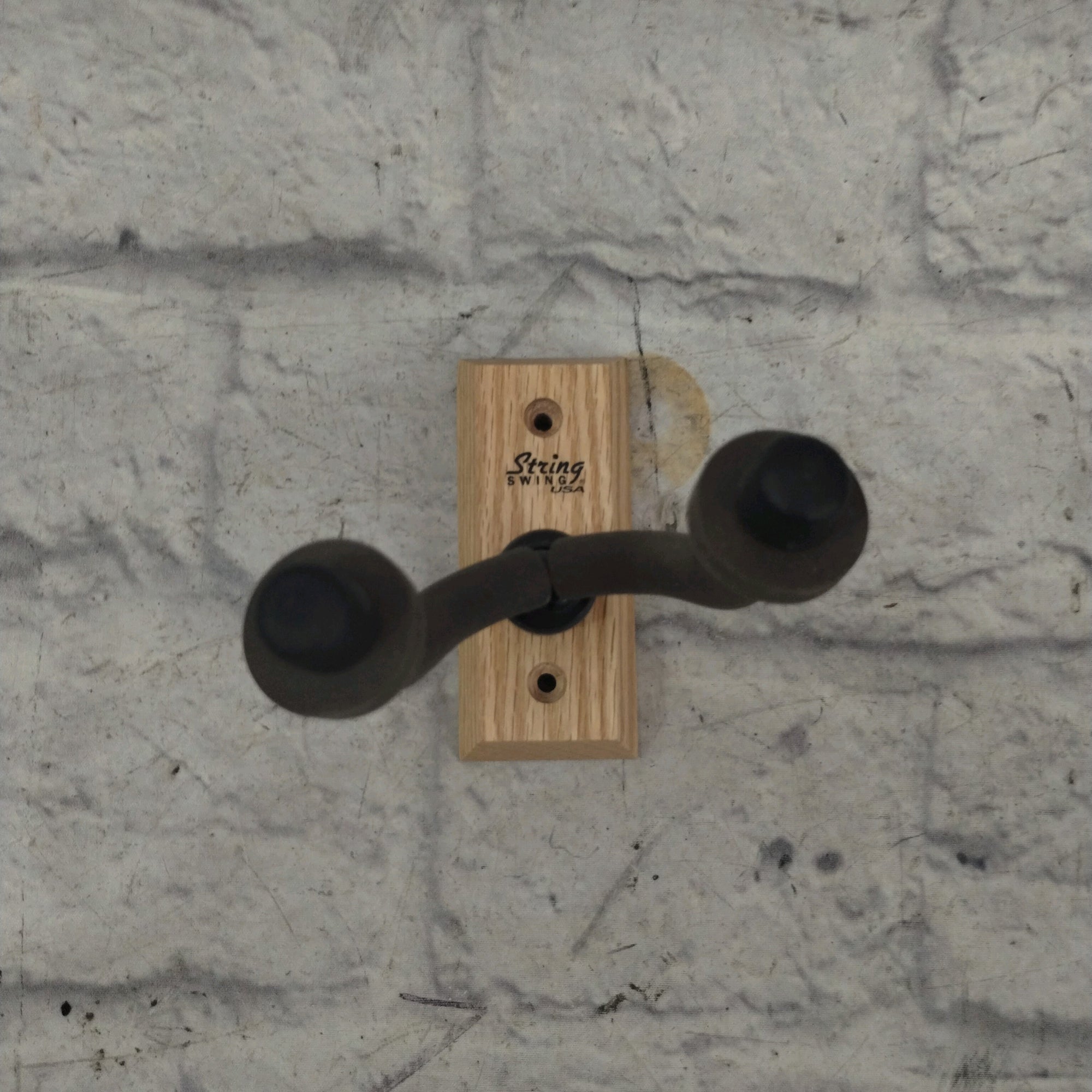 String Swing Guitar Wall Hanger