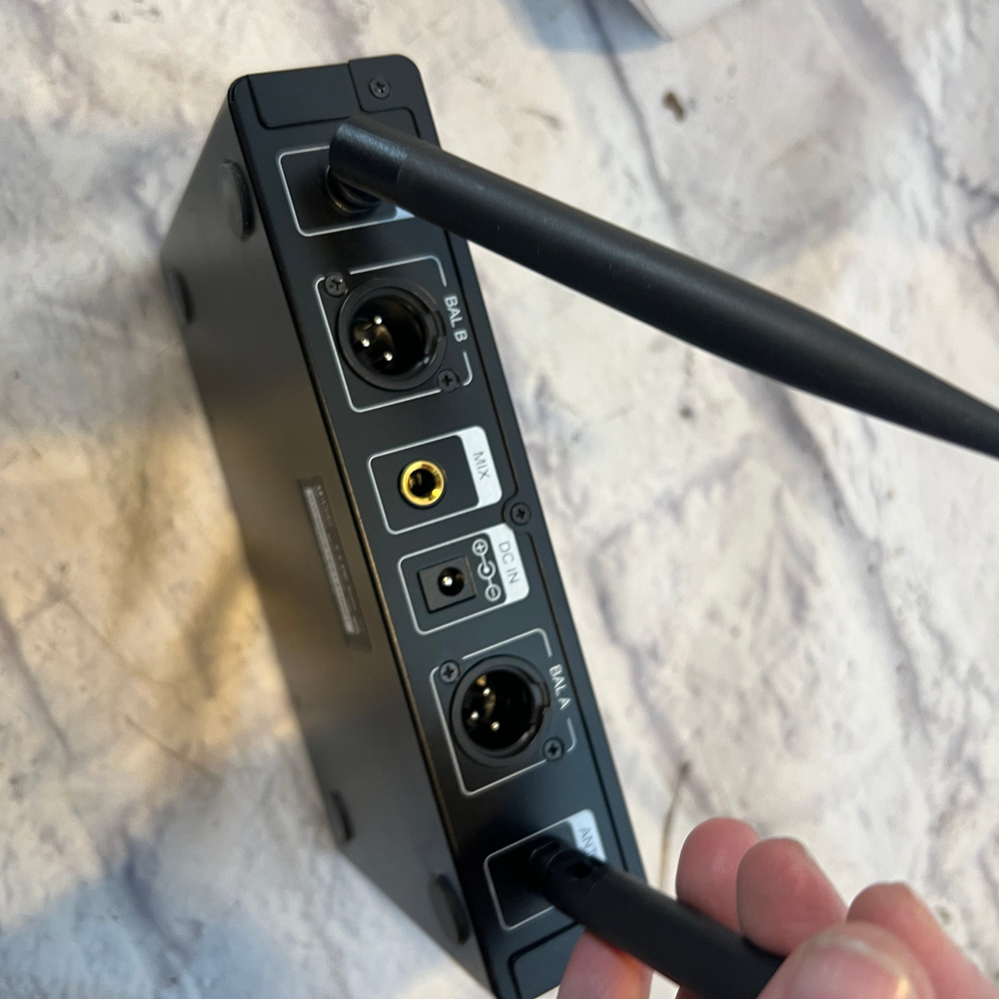 Tonor TW-820 Wireless Microphone