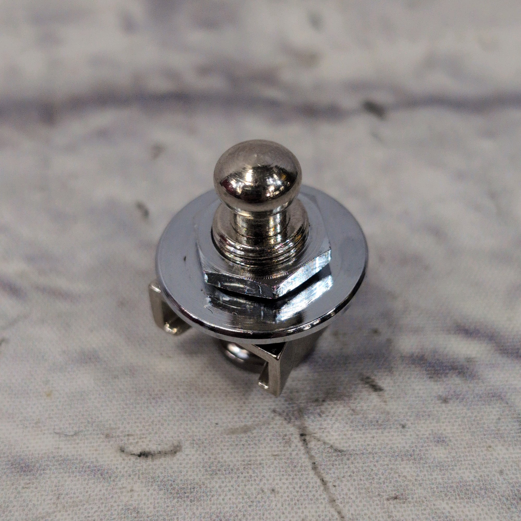 Schaller Chrome Security Strap Locks/Button (Single)