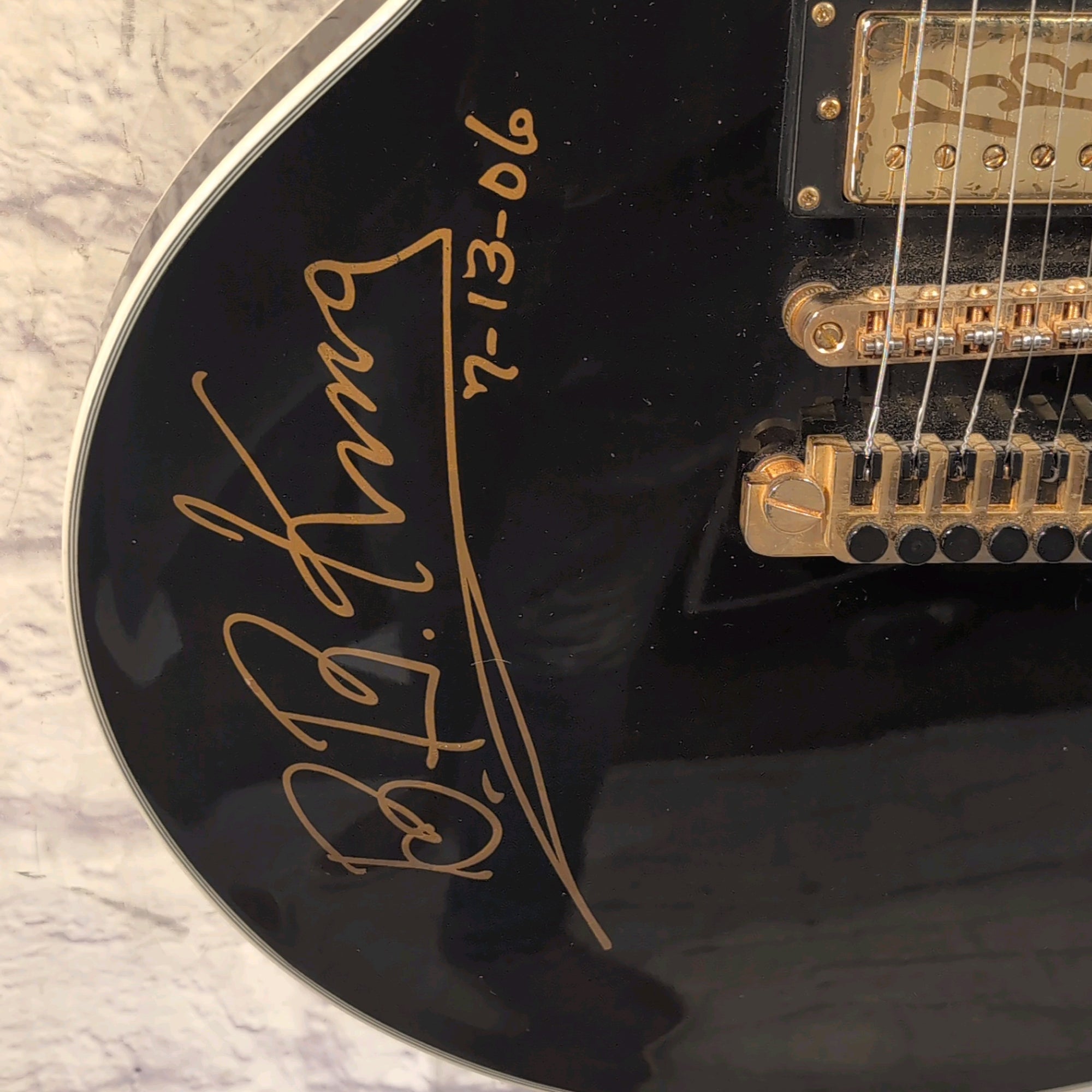 Unofficial Gibson B.B. King Lucille Semi-Hollow Body 335 Style Electric Guitar