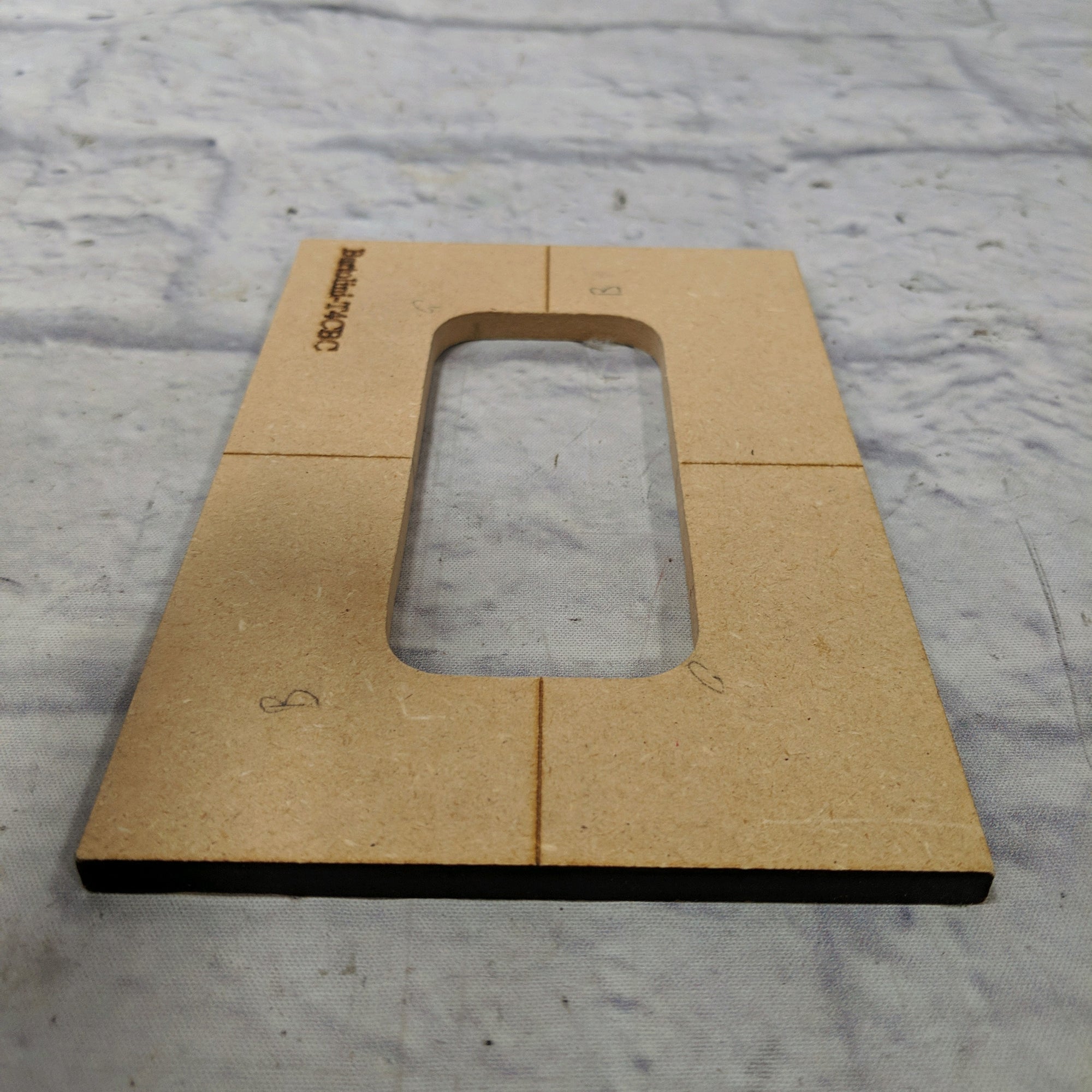 Unknown Bartolini T4CBC Pickup Routing Template