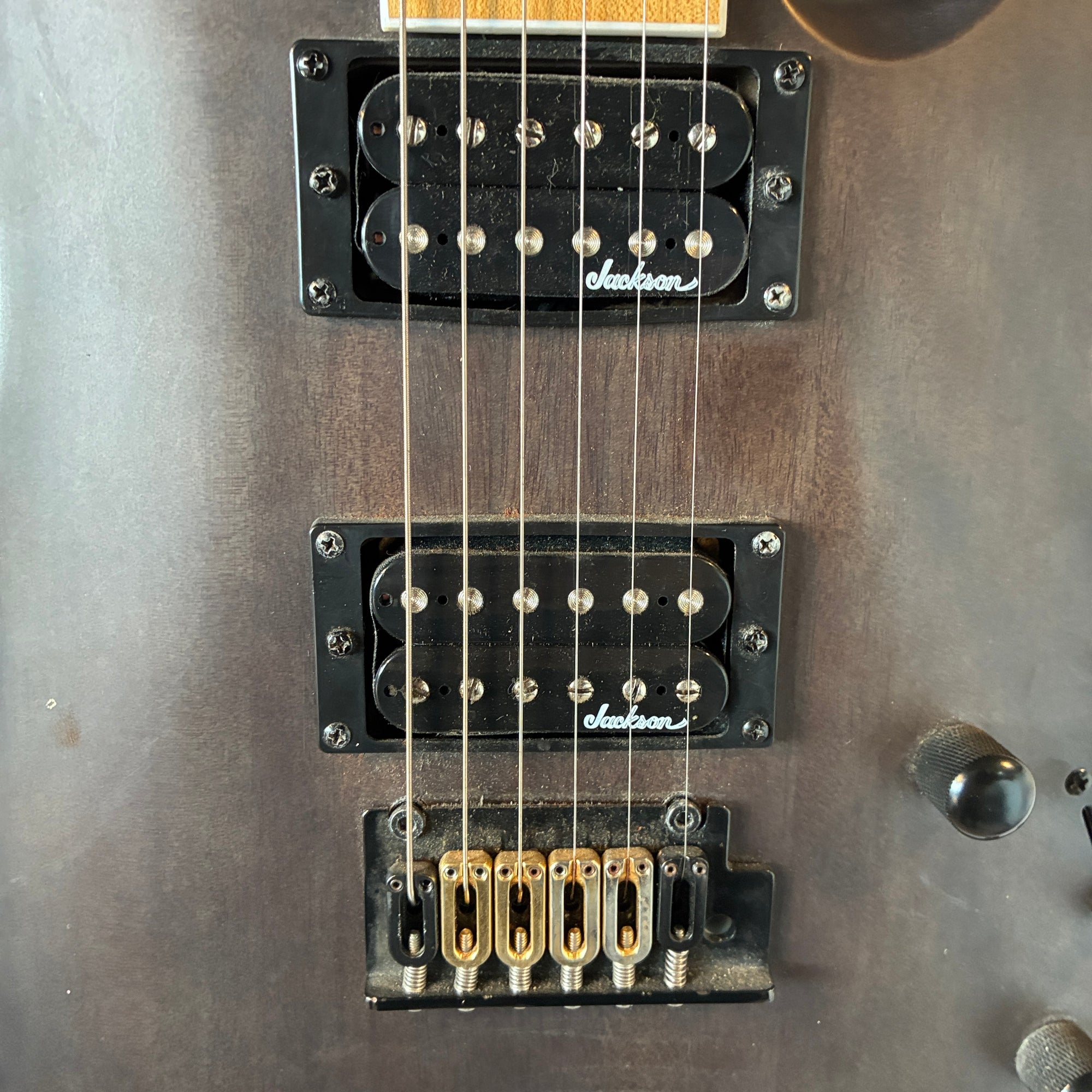 Jackson JS Series Dinky Arch Top JS24 DKAM Electric Guitar - Caramelized Maple board, Black Stain