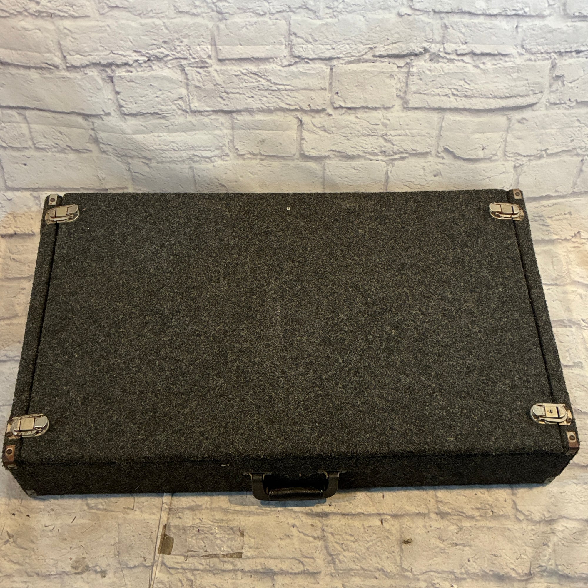 Peavey Unity 2000 12 Channel Mixer with Case Mixer