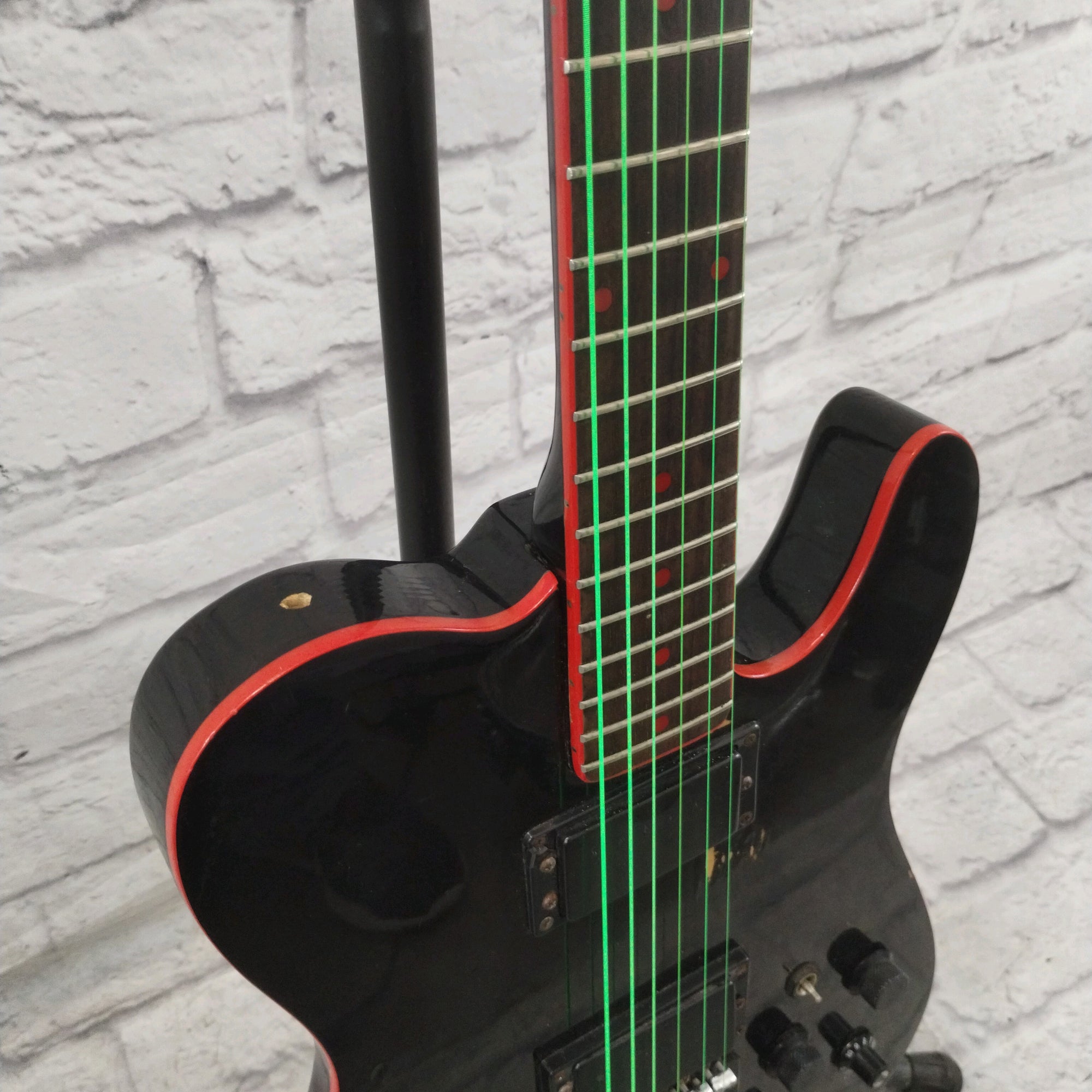 Alesis v49