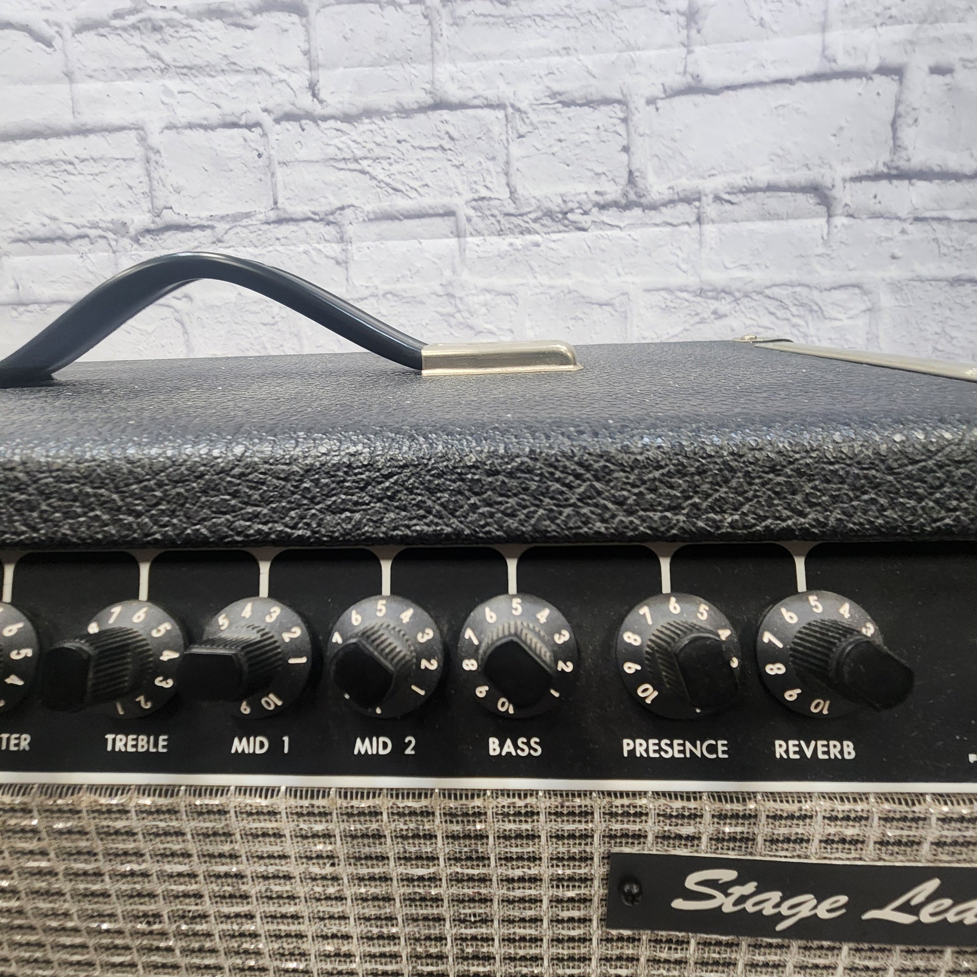 Fender Stage Lead 2 2-Channel 100 watt Solid State