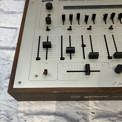 Gemini MX-9900 Stereo Equalizer Mixer with Echo