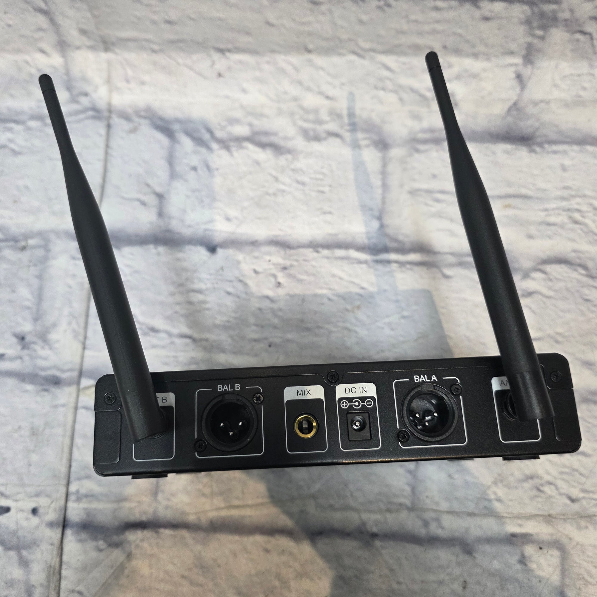 Tonor TW820 Wireless Microphone Set