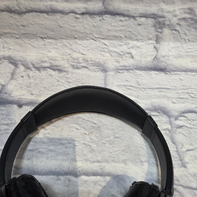 Unknown Headphones