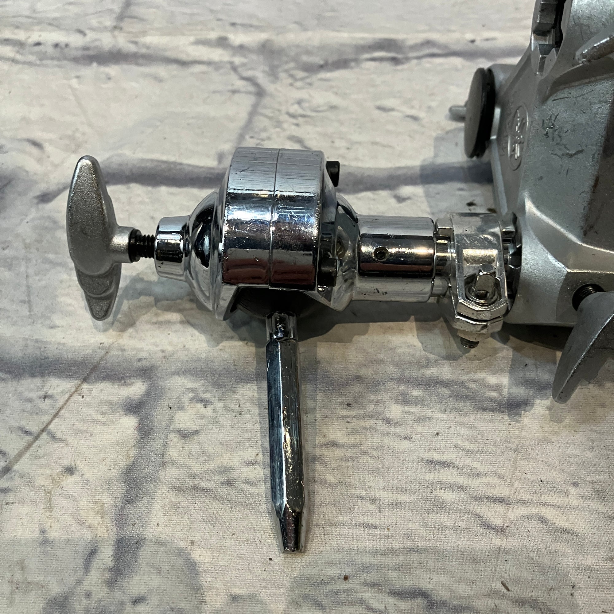 Yamaha 3-Hole Tom Holder w/ 1 Tom Arm