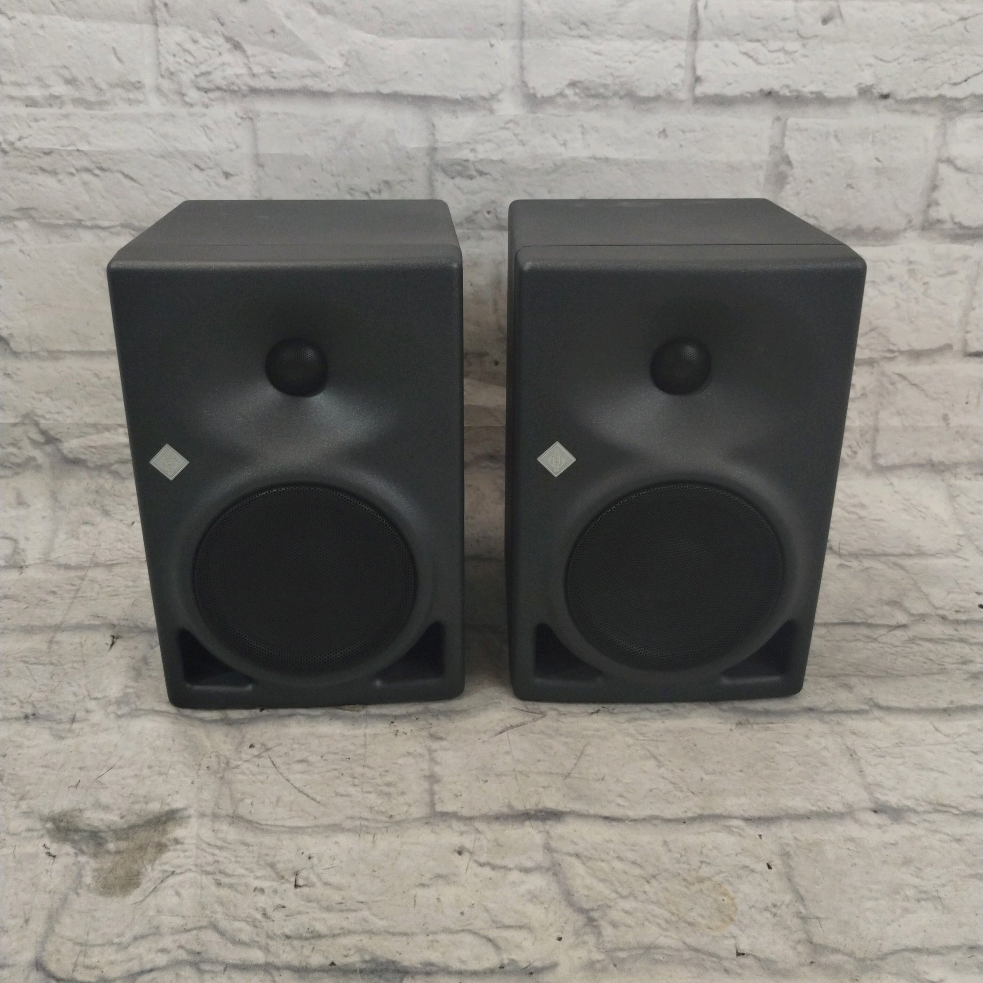 Neuman KH 120 A Studio Monitors