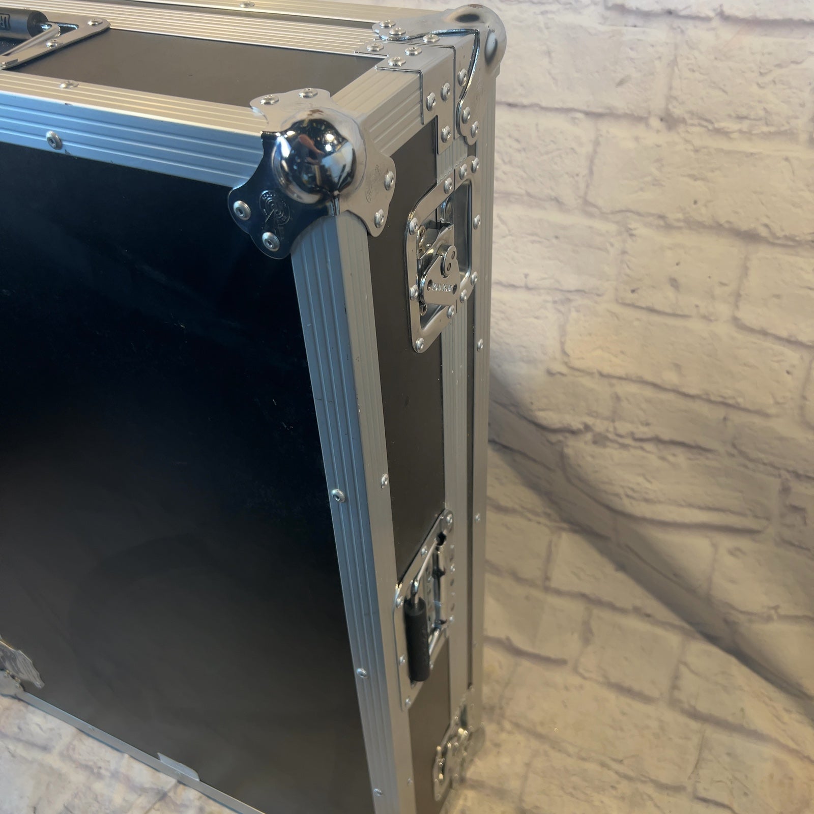 Road Ready M244mkII 24 Channel Mixer Case Mixer Case