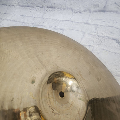 Zildjian 16 Unknown Crash Cymbal