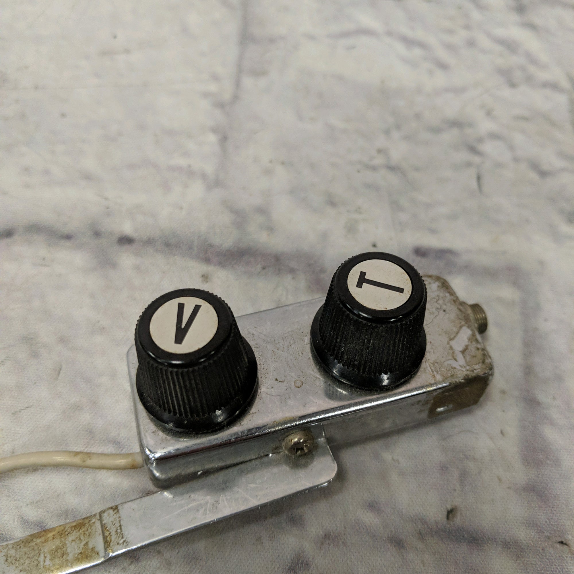 Unknown VIntage Menorm KG-1 Japan Acoustic Guitar Pickup and Preamp