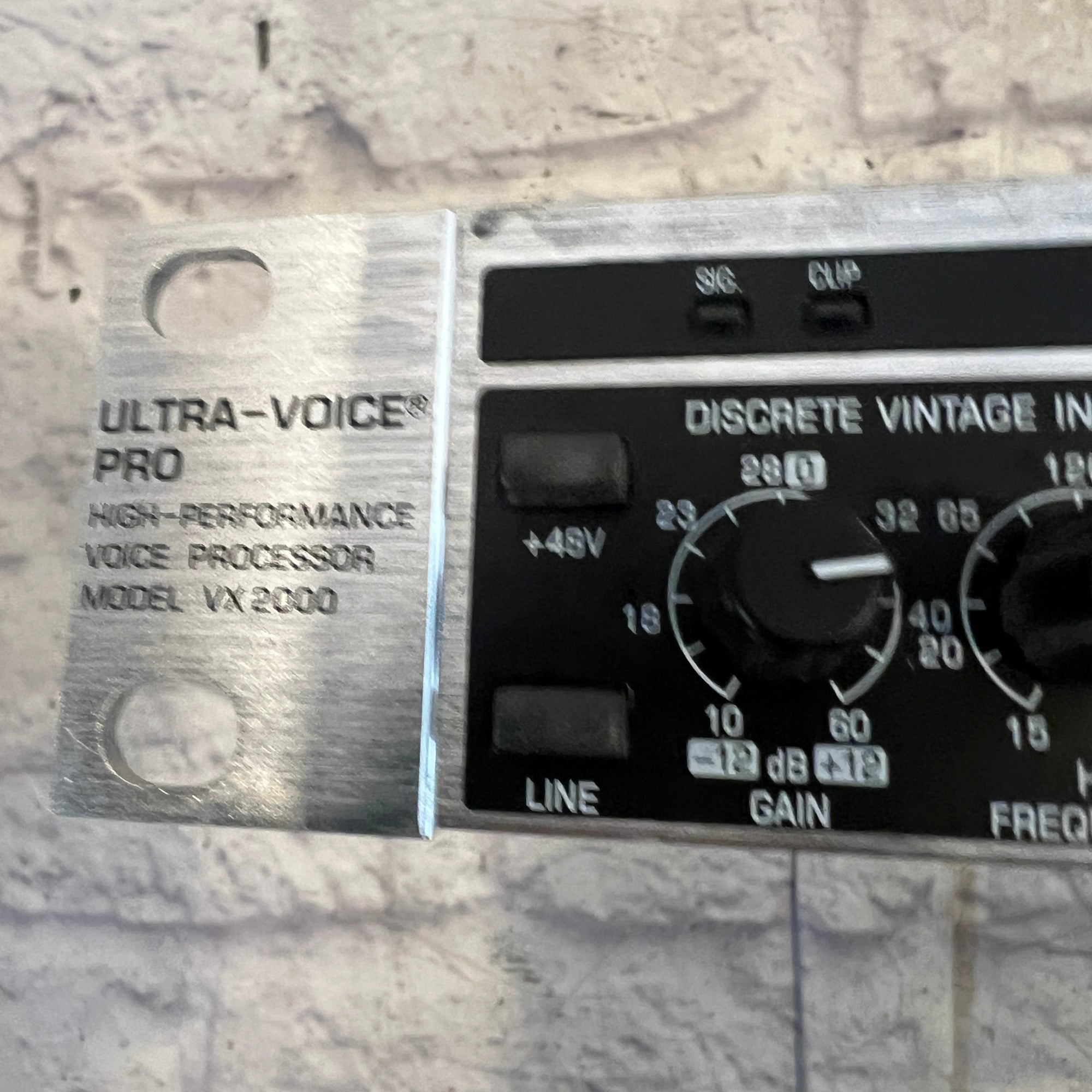 Behringer VX2000 Ultra Voice Pro Rack Preamp