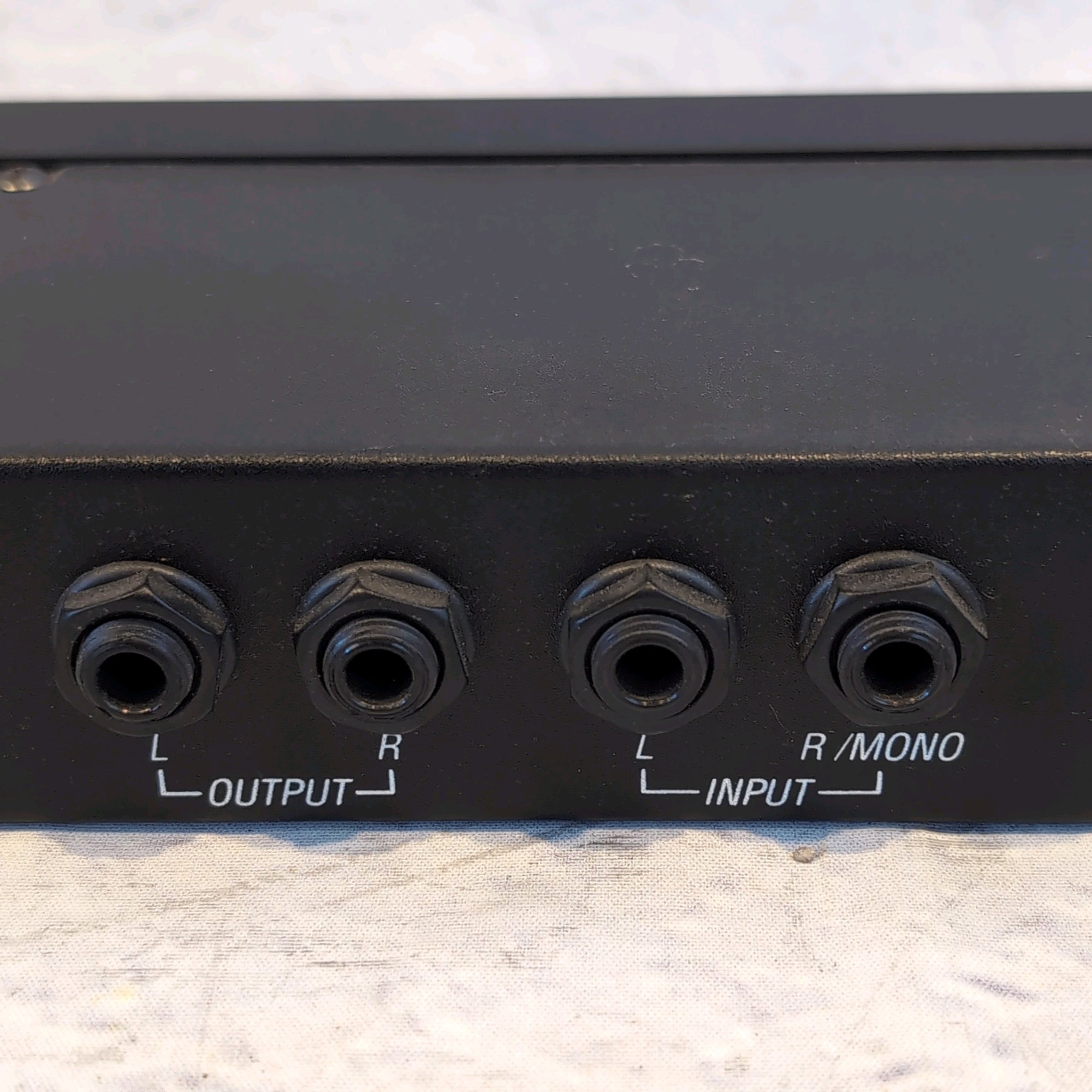 Alesis MicroVerb III 16-Bit Digital Reverb and Delay