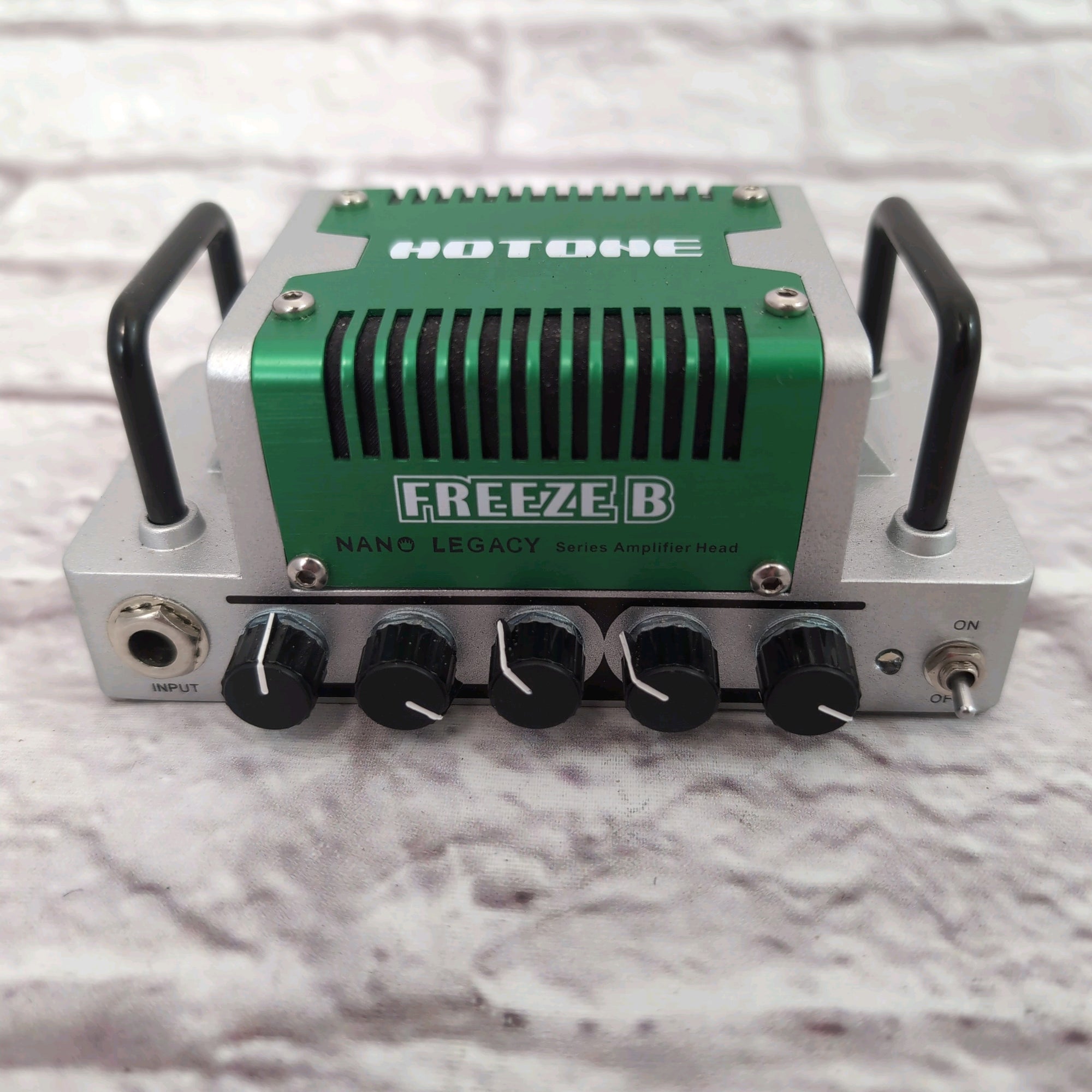 Hotone Nano Legacy Freeze B 5-Watt Guitar Head Green
