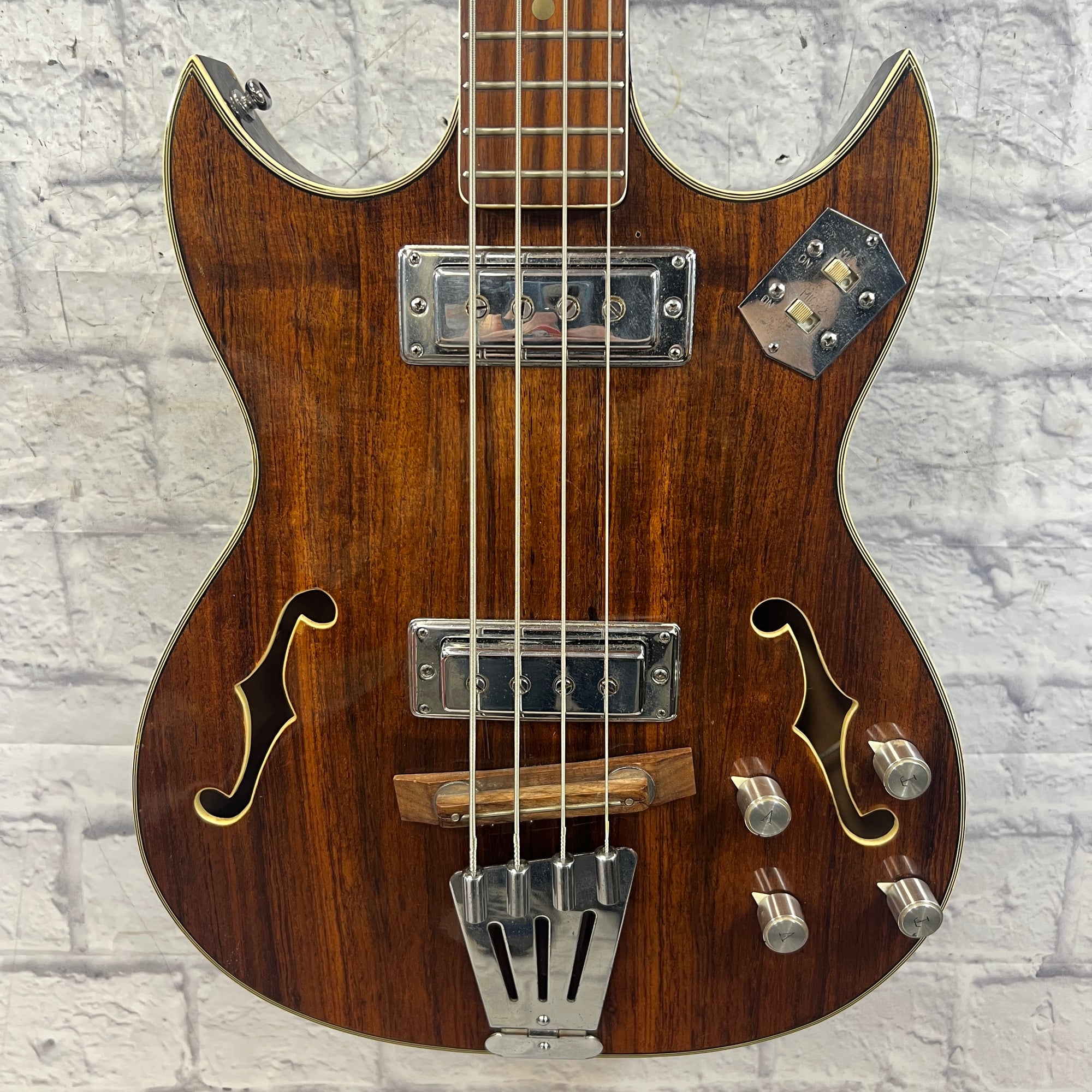 Greco GS940 Arthur Smith Semi Hollow Bass Japan 1970s - Evolution