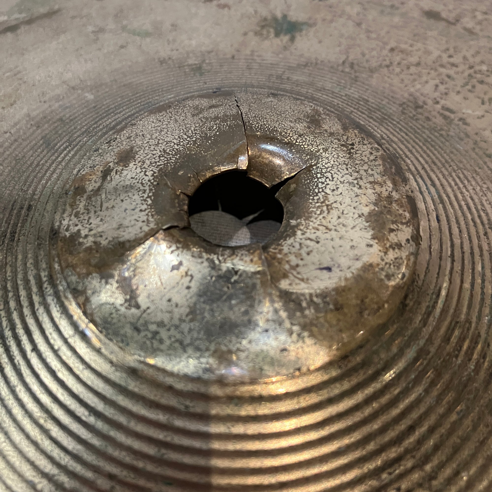 Zildjian ZBT Splash 10" Splash Cymbal - Cracked Bell