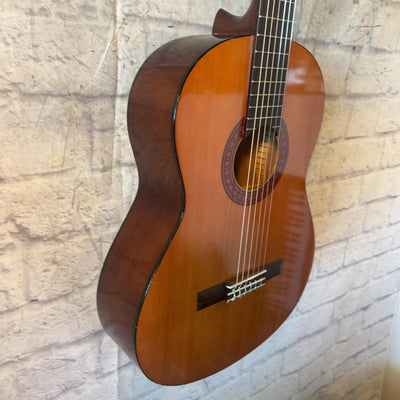 Yamaha C40 Classical Guitar Classical Acoustic Guitar