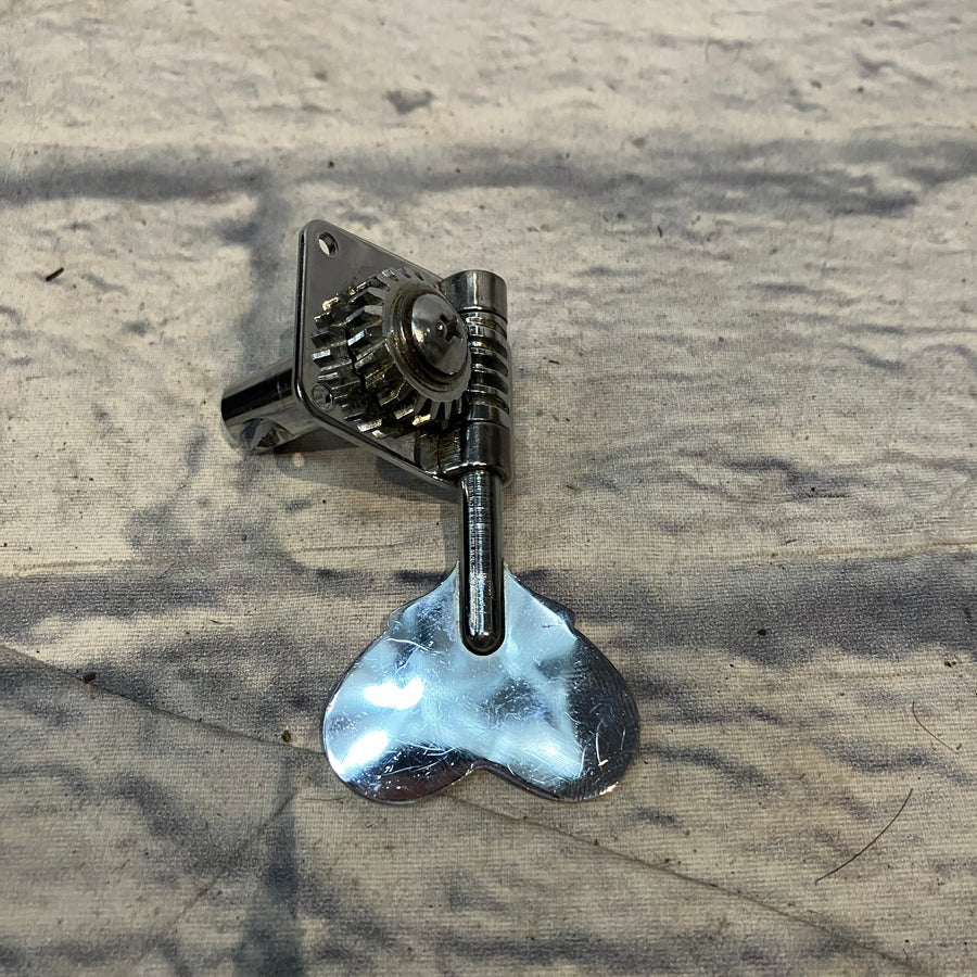 Ibanez Roadstar II Heart Bass Tuner