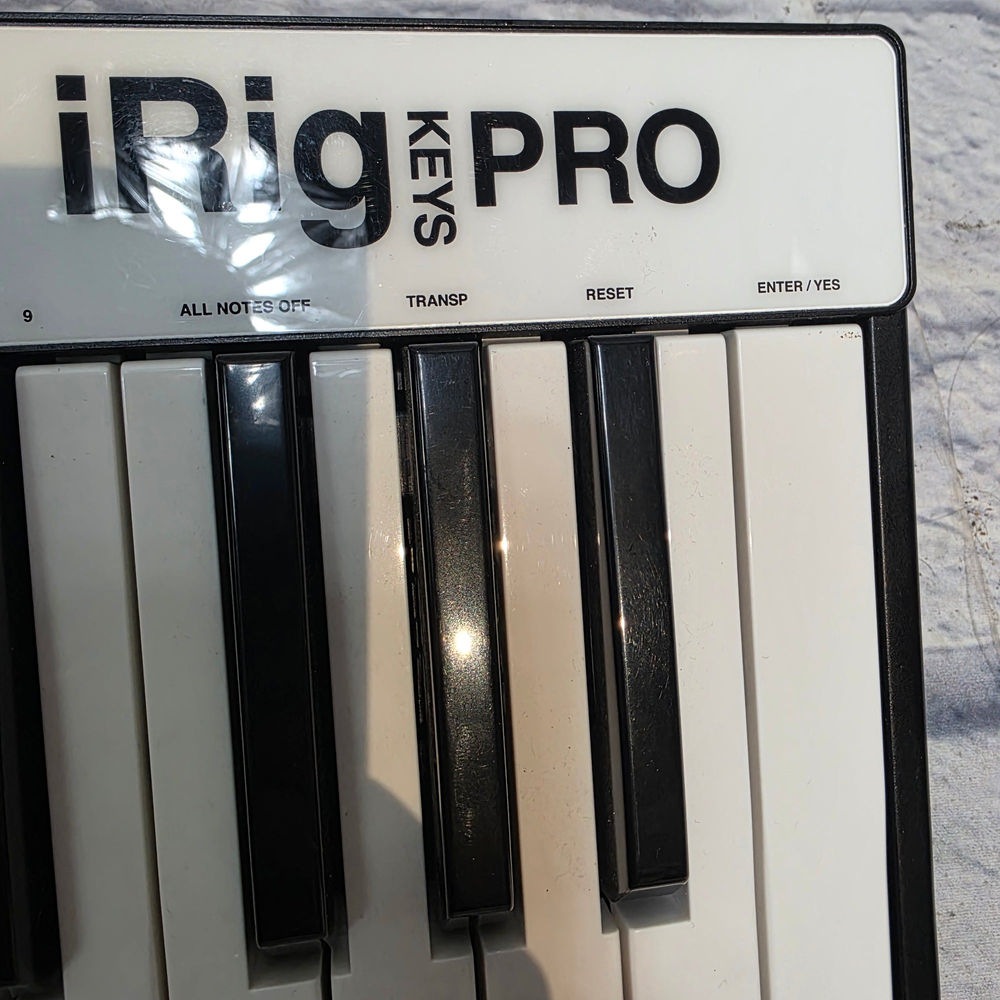 IRig KeysPro With Case Controller