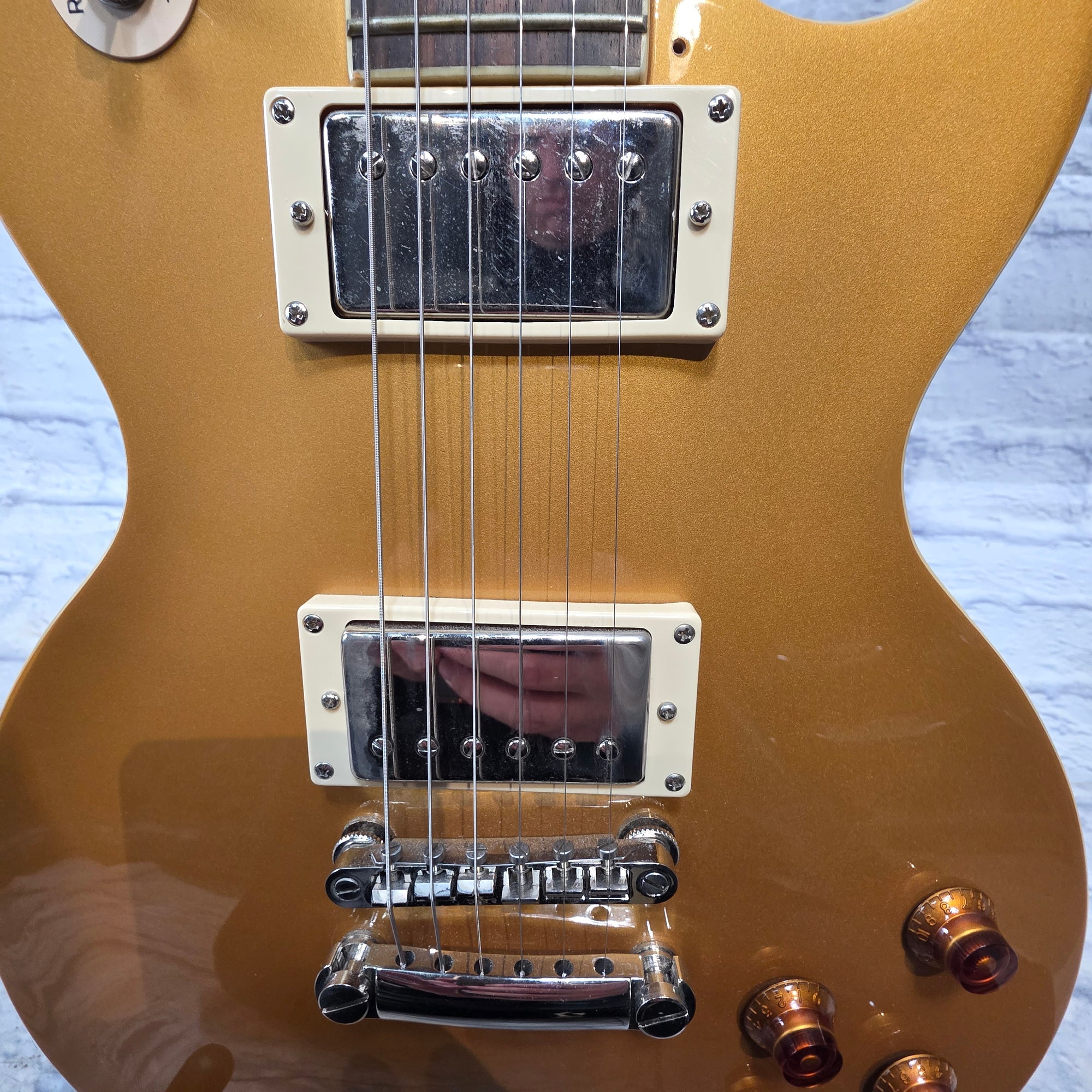 Epiphone 2013 Goldtop Standard Les Paul 50's Style Electric Guitar